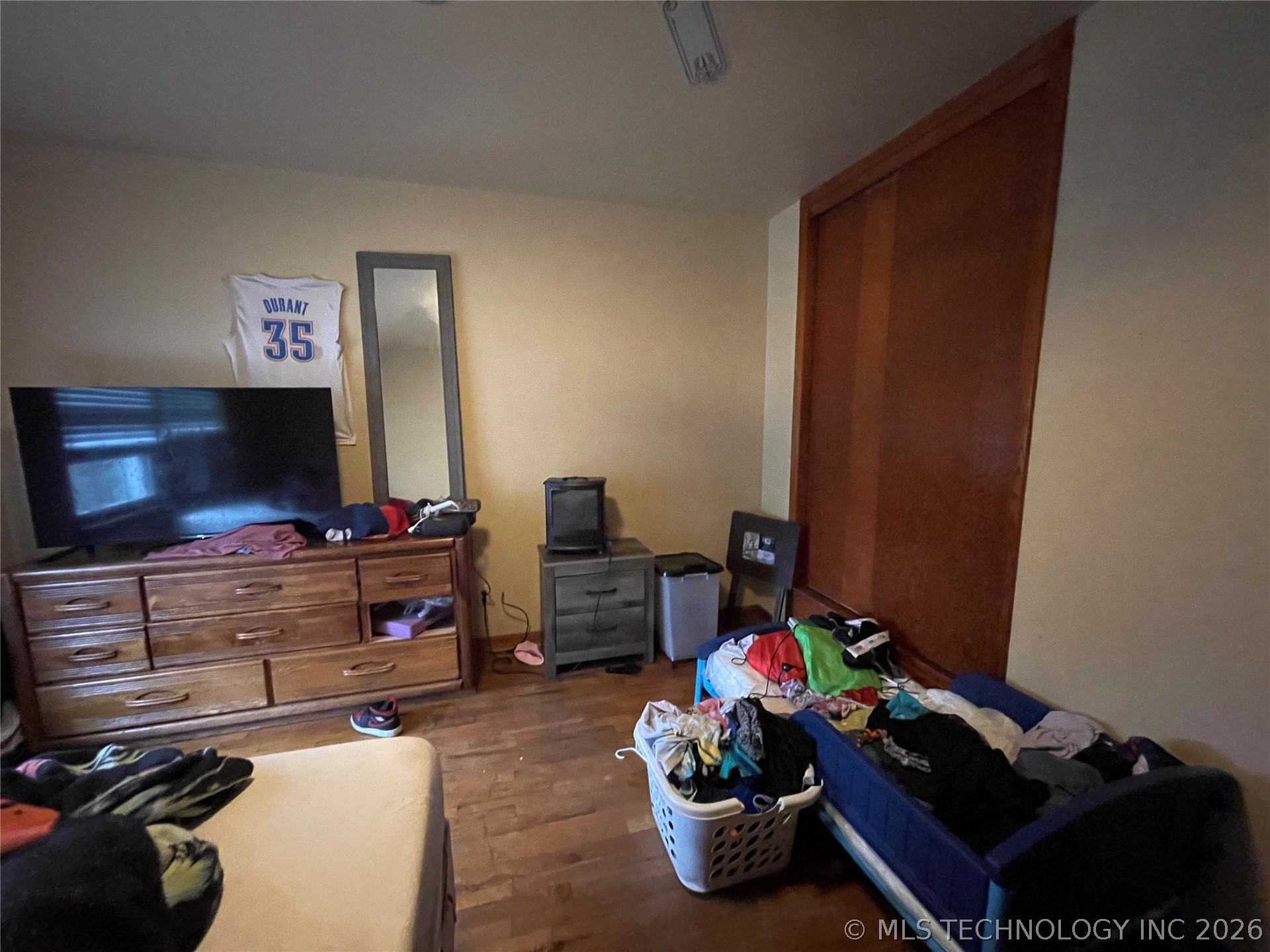 346 W 8th Street Property Photo 14