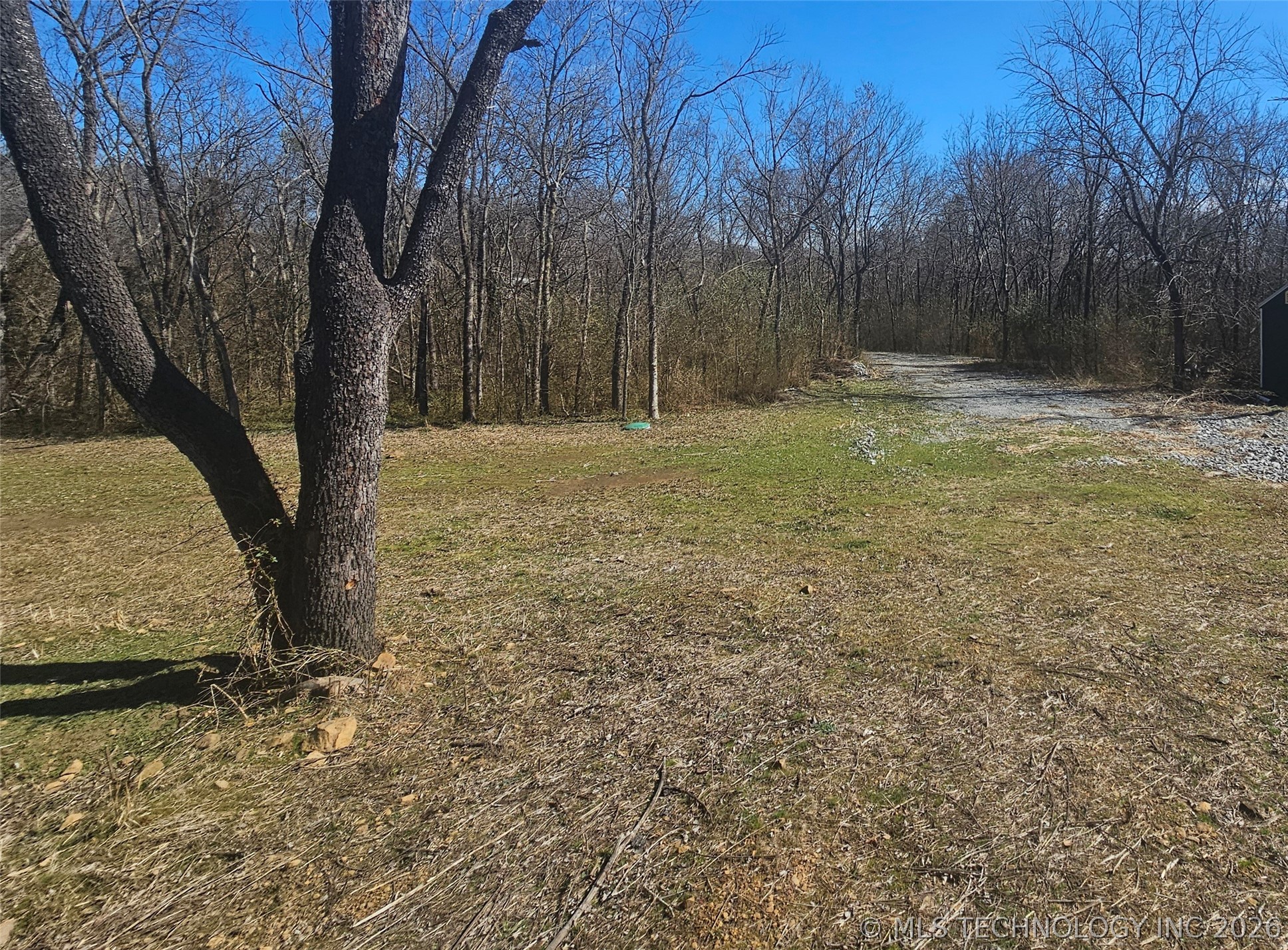 20780 S Bryanwood Drive Property Photo 4