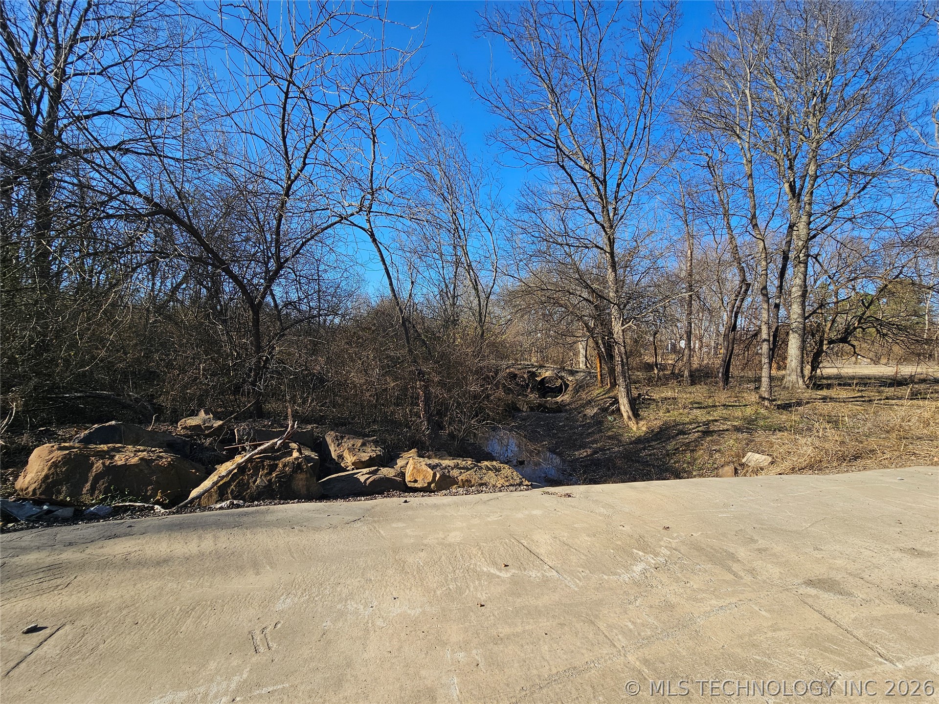 20780 S Bryanwood Drive Property Photo 13