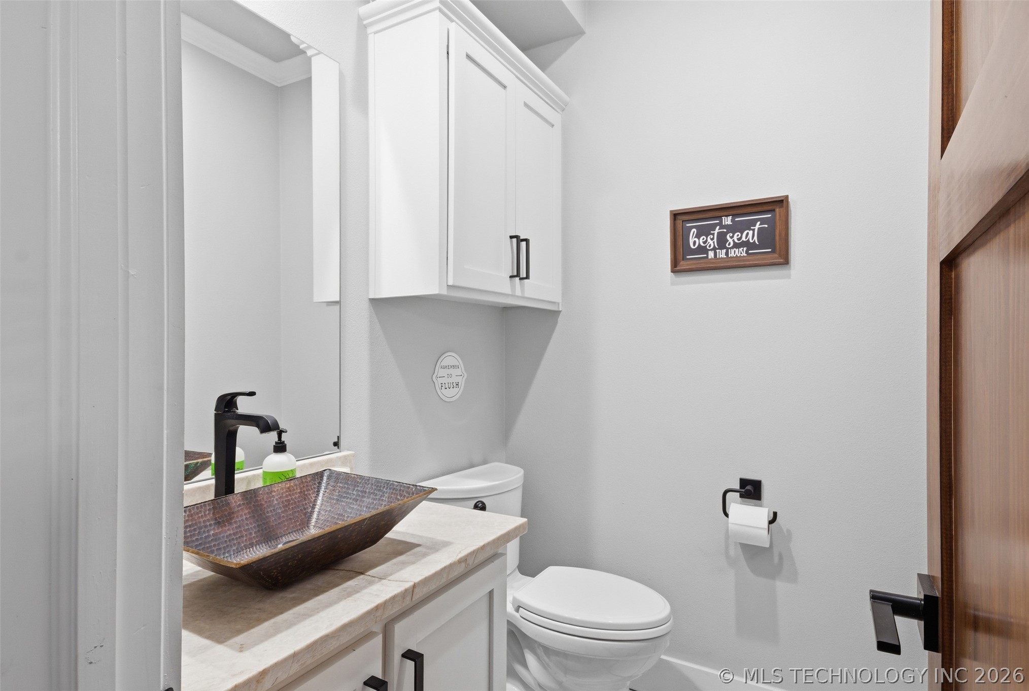 6501 E 370 Road Property Photo 8