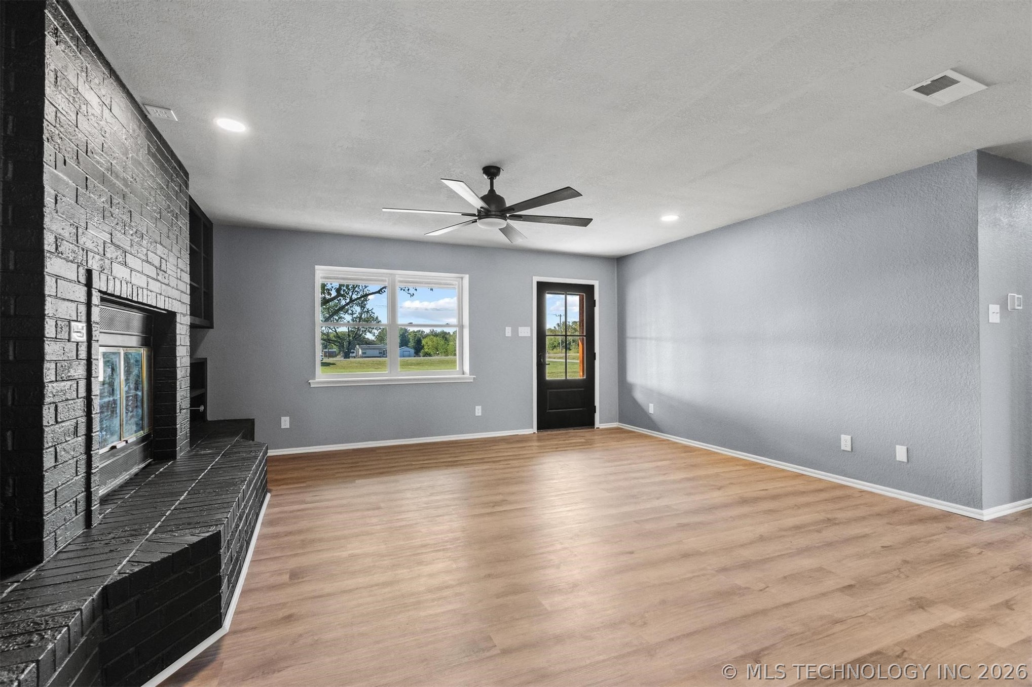 17096 Us Highway 70 Property Photo 6