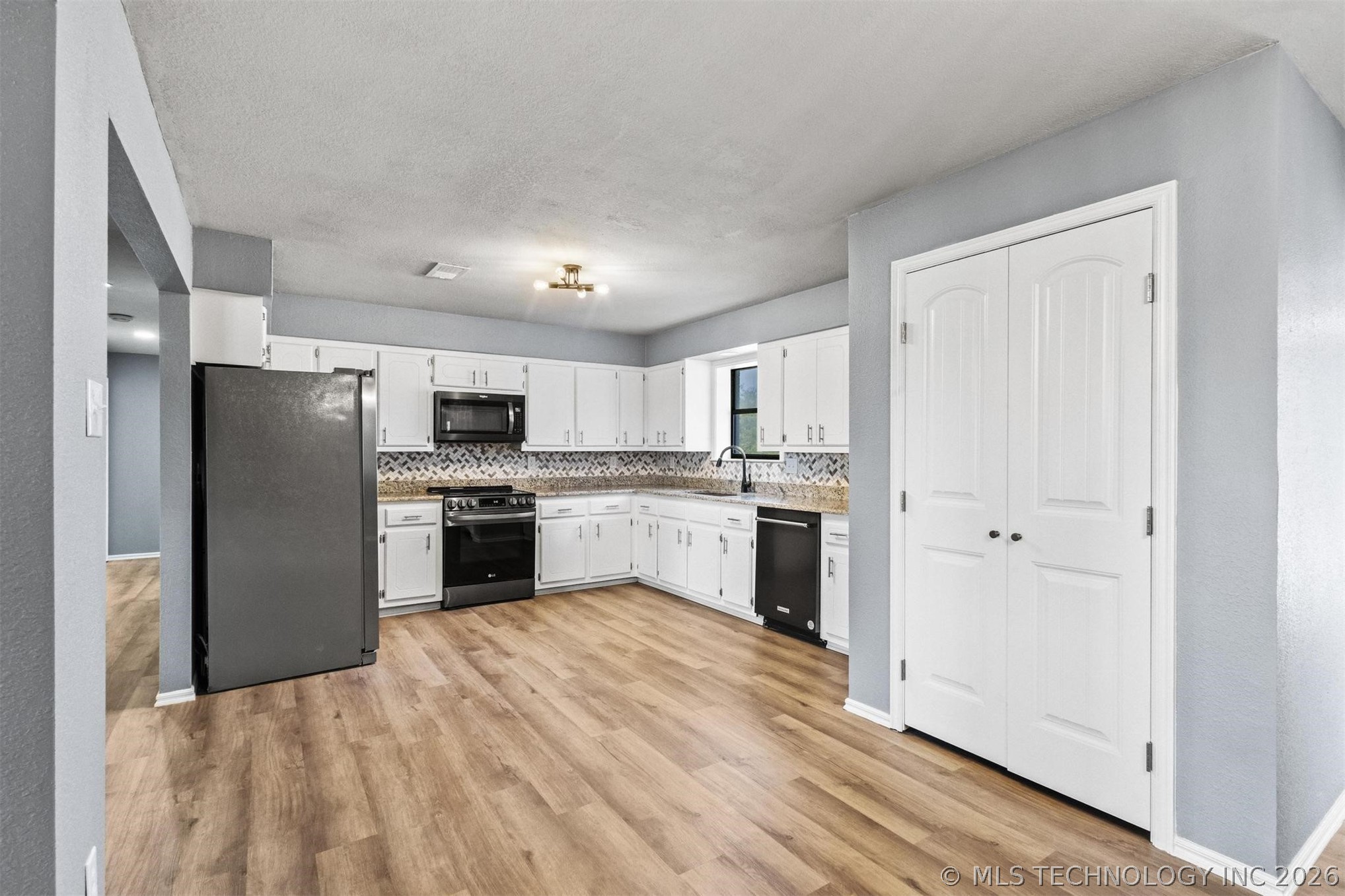 17096 Us Highway 70 Property Photo 10