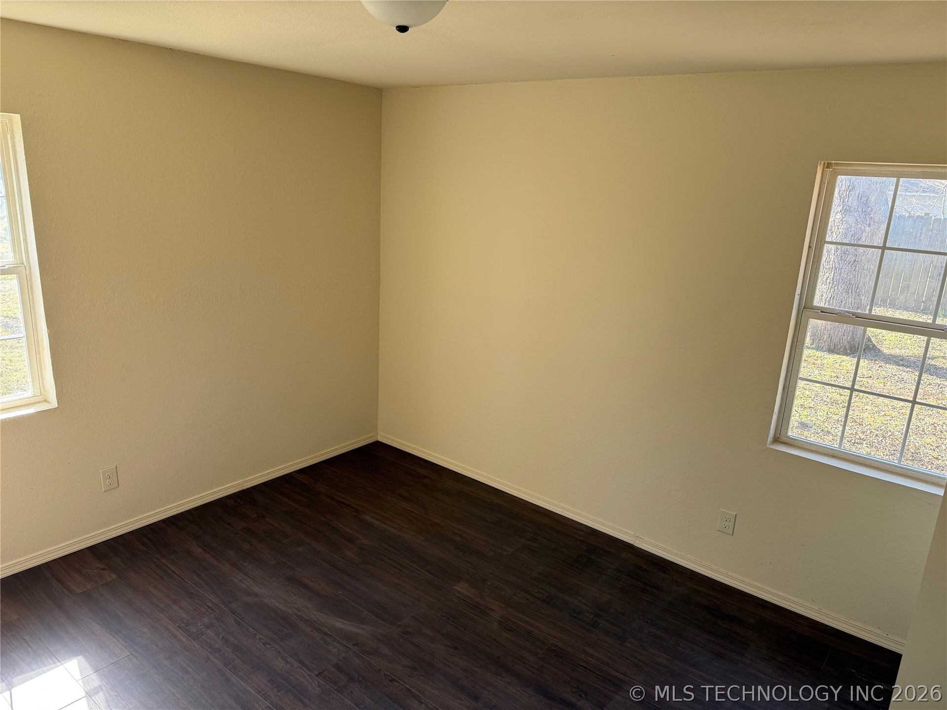 21797 S Ginger Drive Property Photo 8