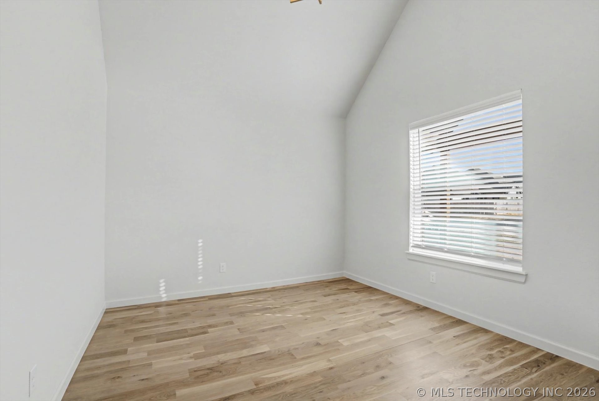 10680 S 226th East Avenue Property Photo 18