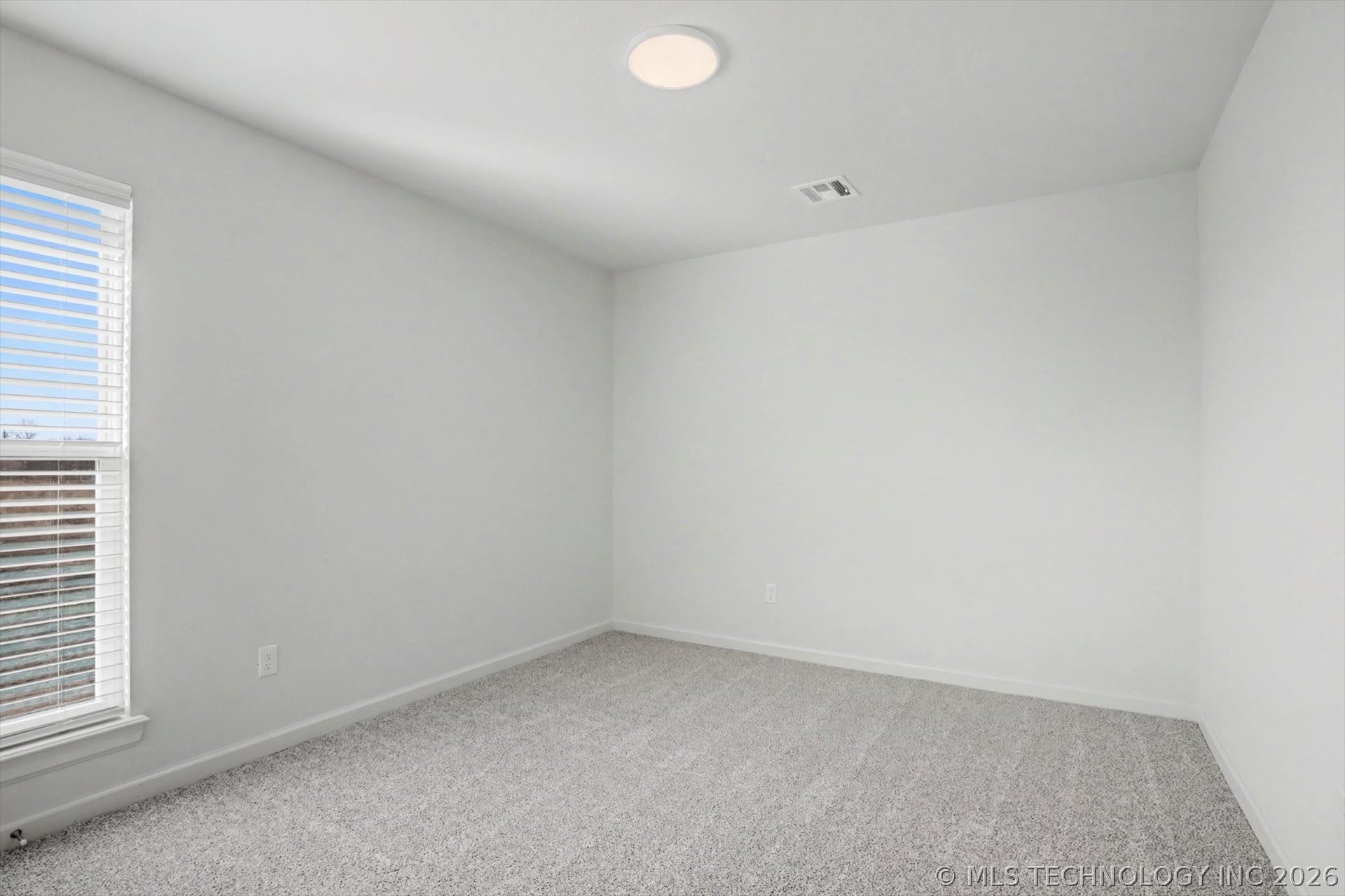 10680 S 226th East Avenue Property Photo 23