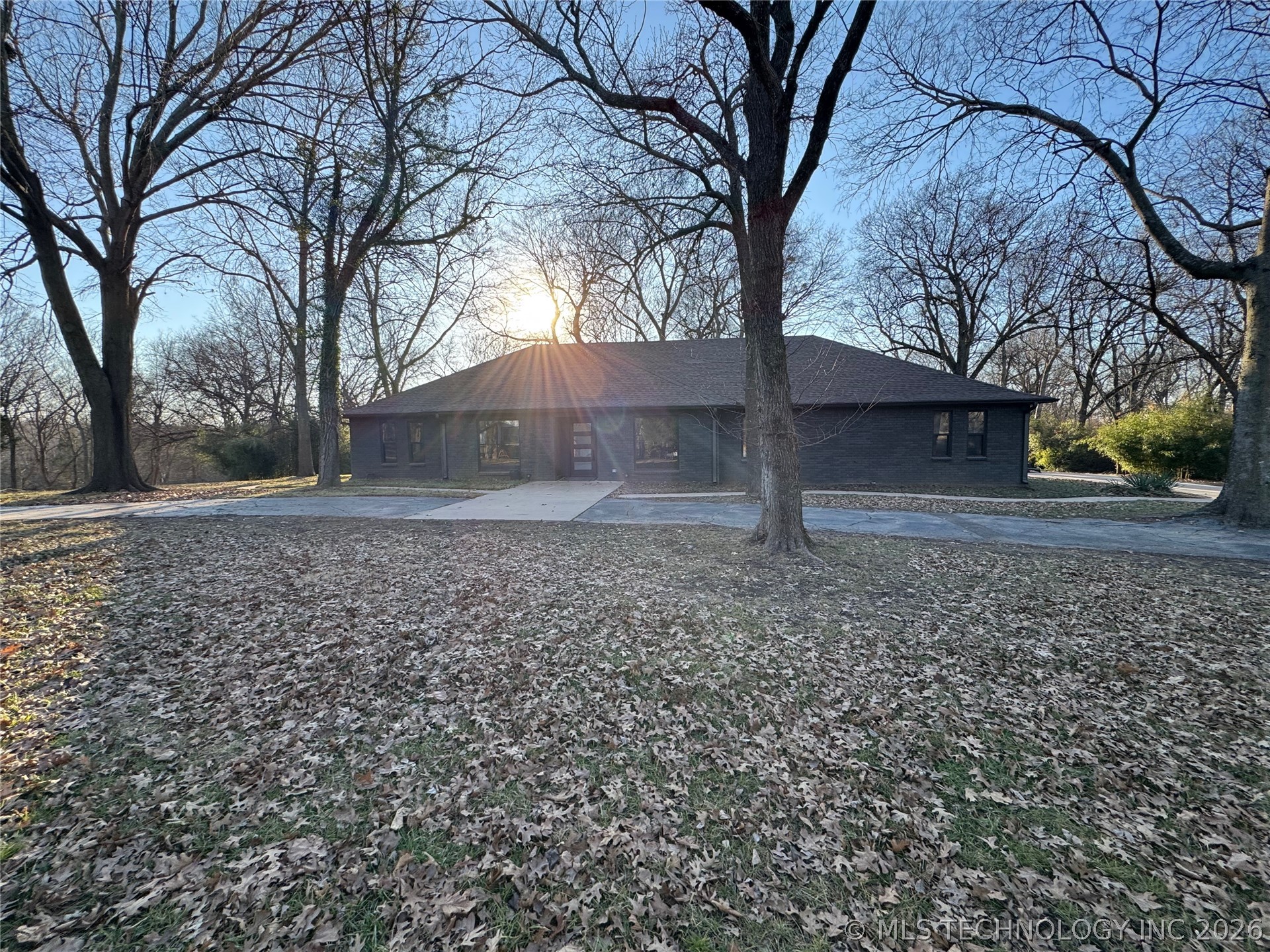 9214 N 184th East Avenue Property Photo 1