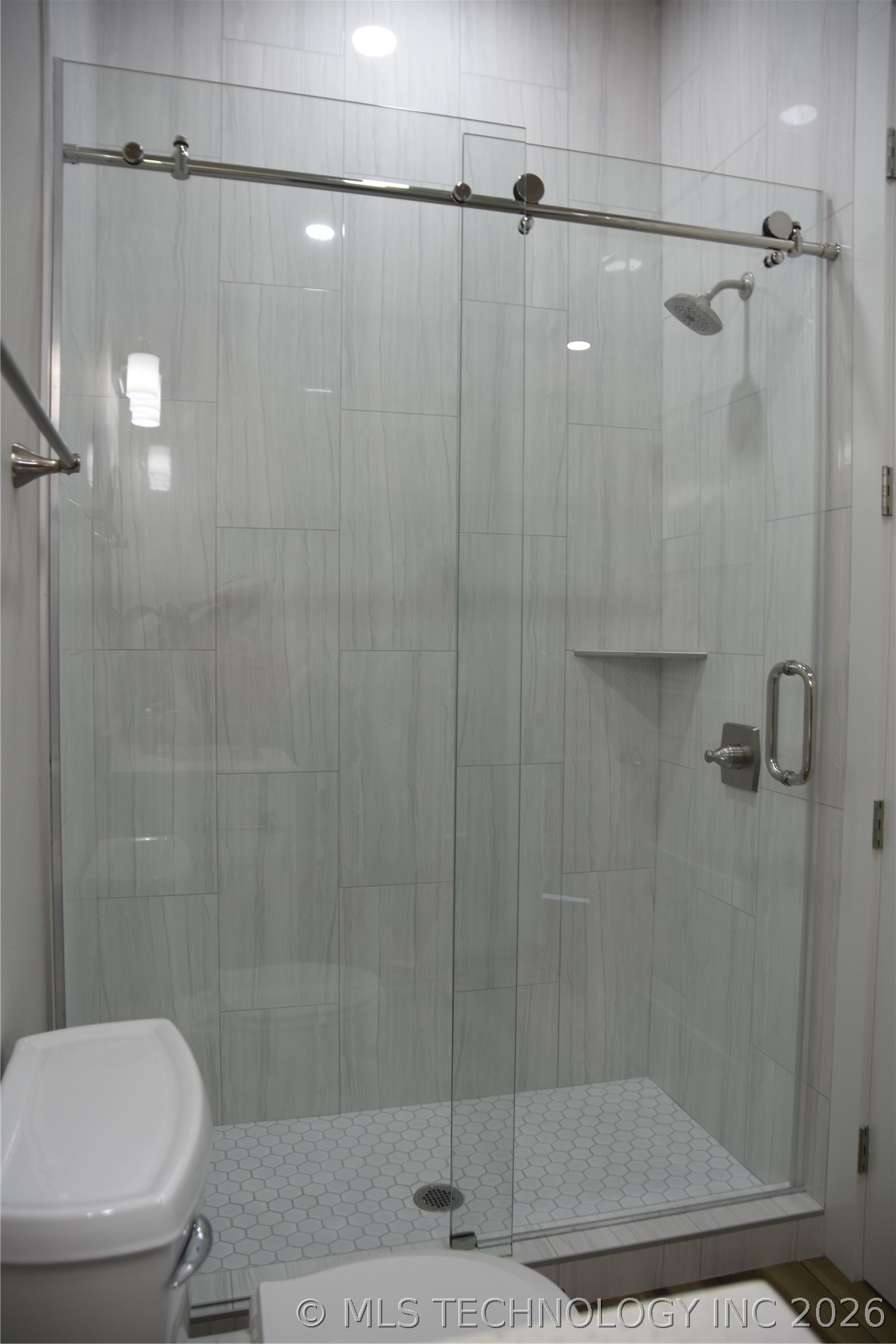 43 S Cliff Crest Drive Property Photo 22