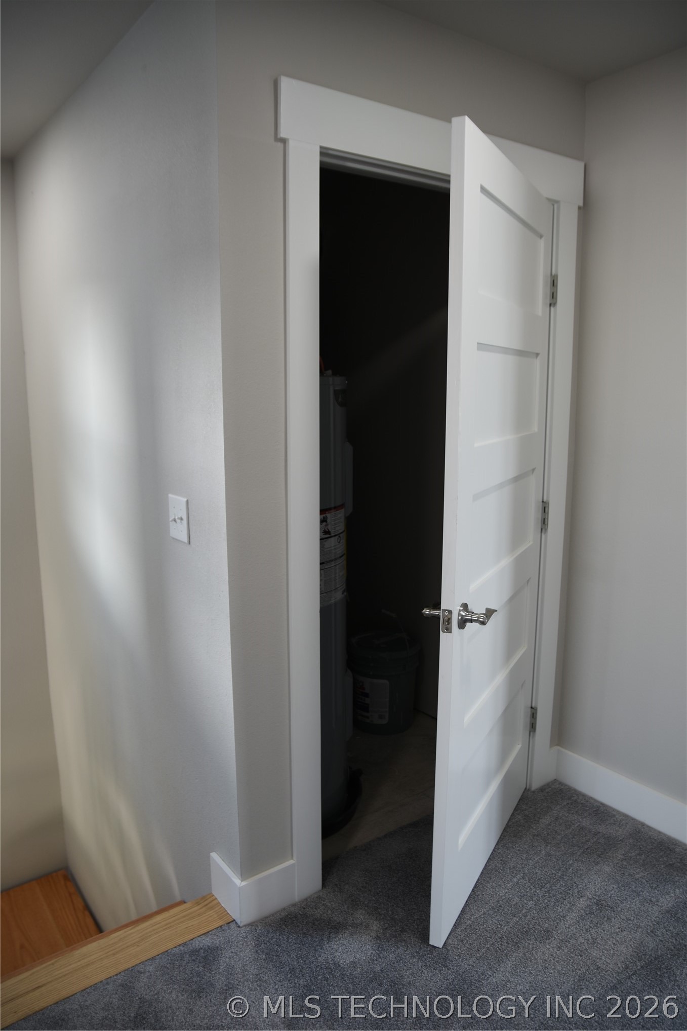 43 S Cliff Crest Drive Property Photo 27