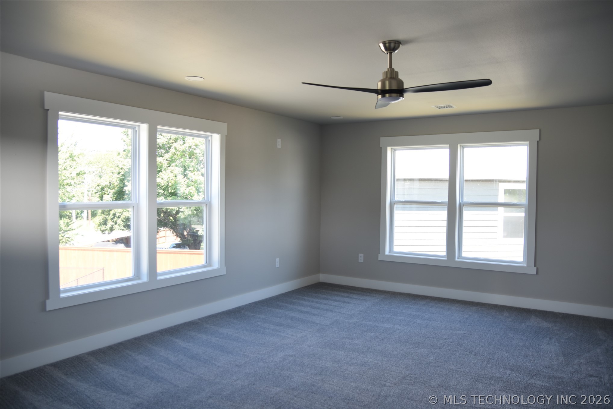43 S Cliff Crest Drive Property Photo 36