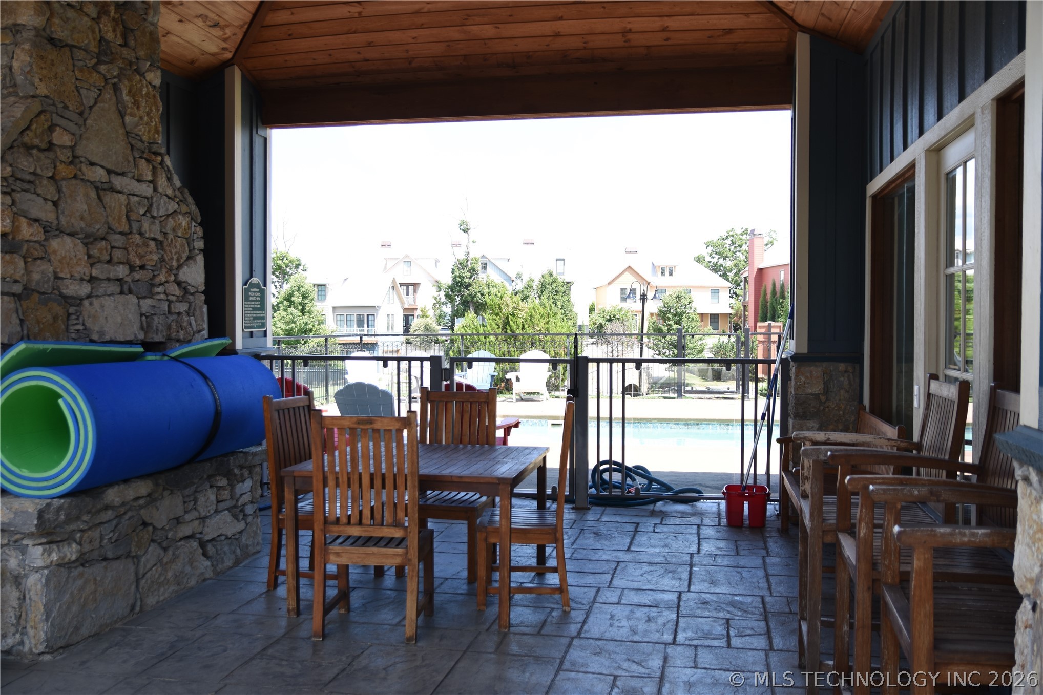 43 S Cliff Crest Drive Property Photo 52