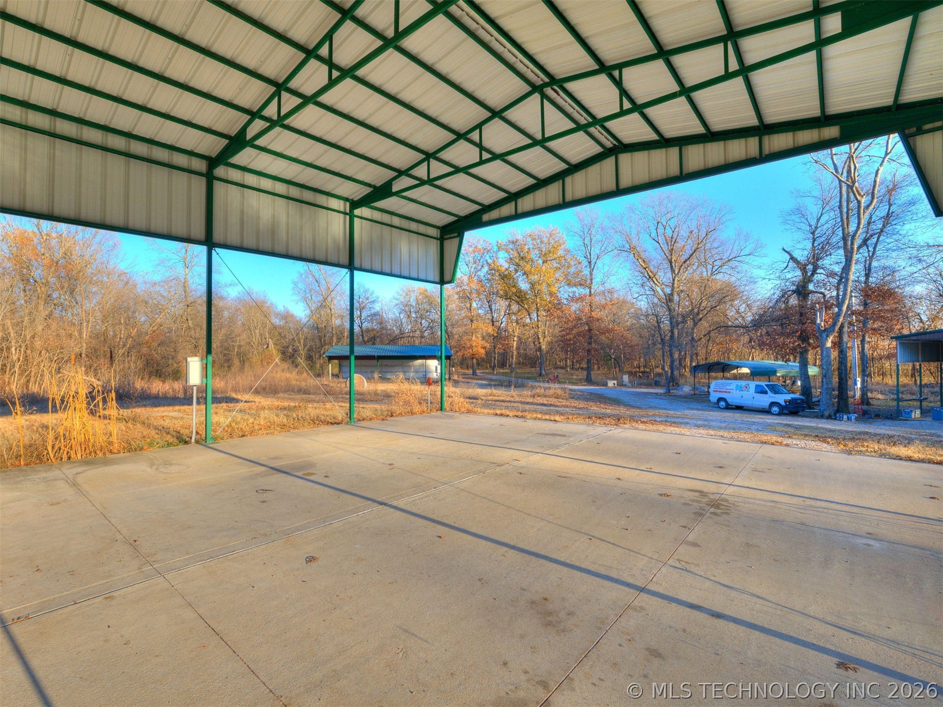15360 S 4050 Road Property Photo 6