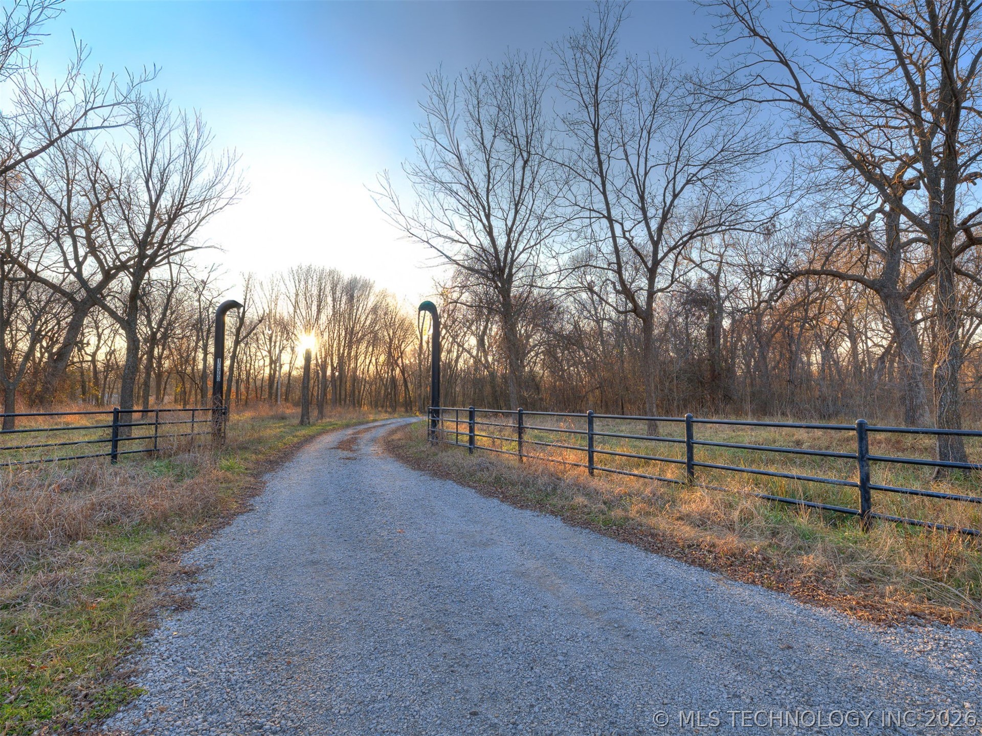 15360 S 4050 Road Property Photo 7