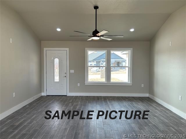 2031 N Everly Drive Property Photo 2