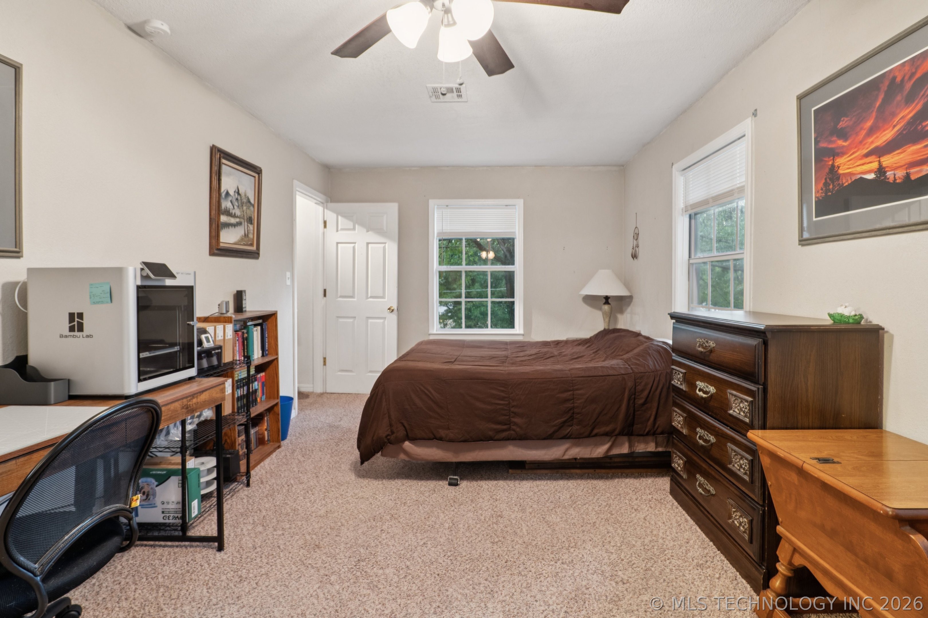 2204 S Oswego Place Property Photo 24