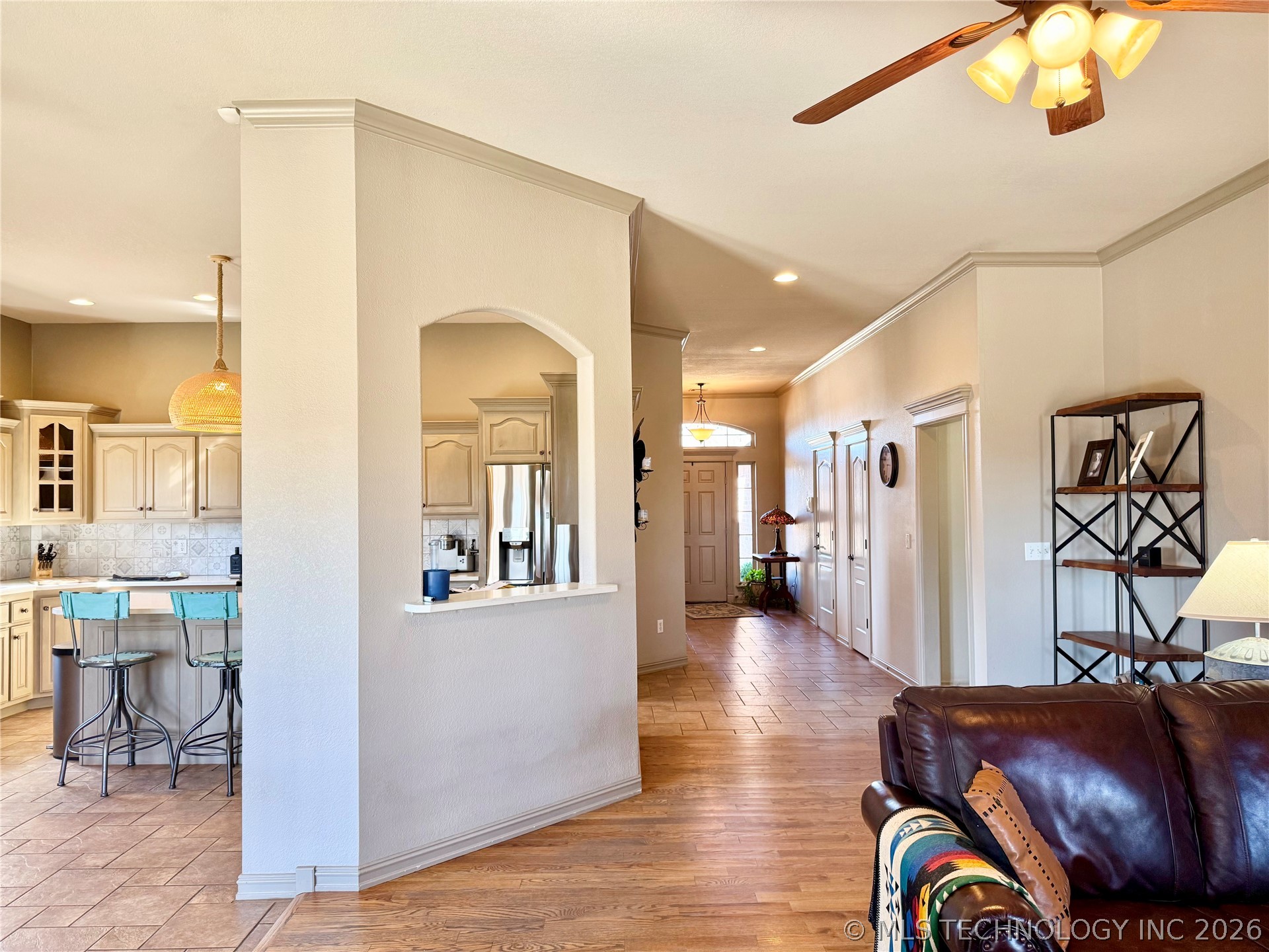 22095 Riverwood Drive Property Photo 8