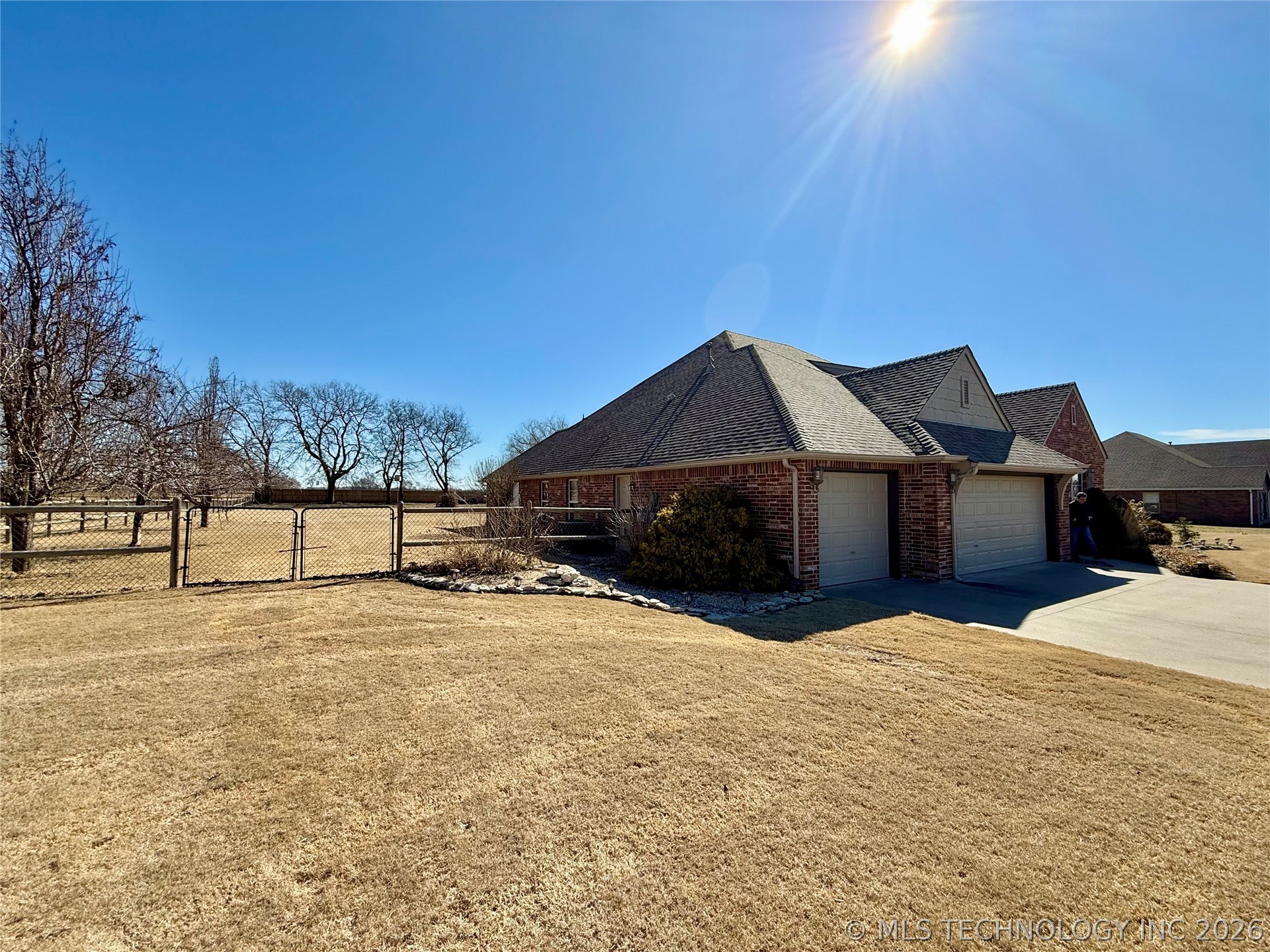 22095 Riverwood Drive Property Photo 31