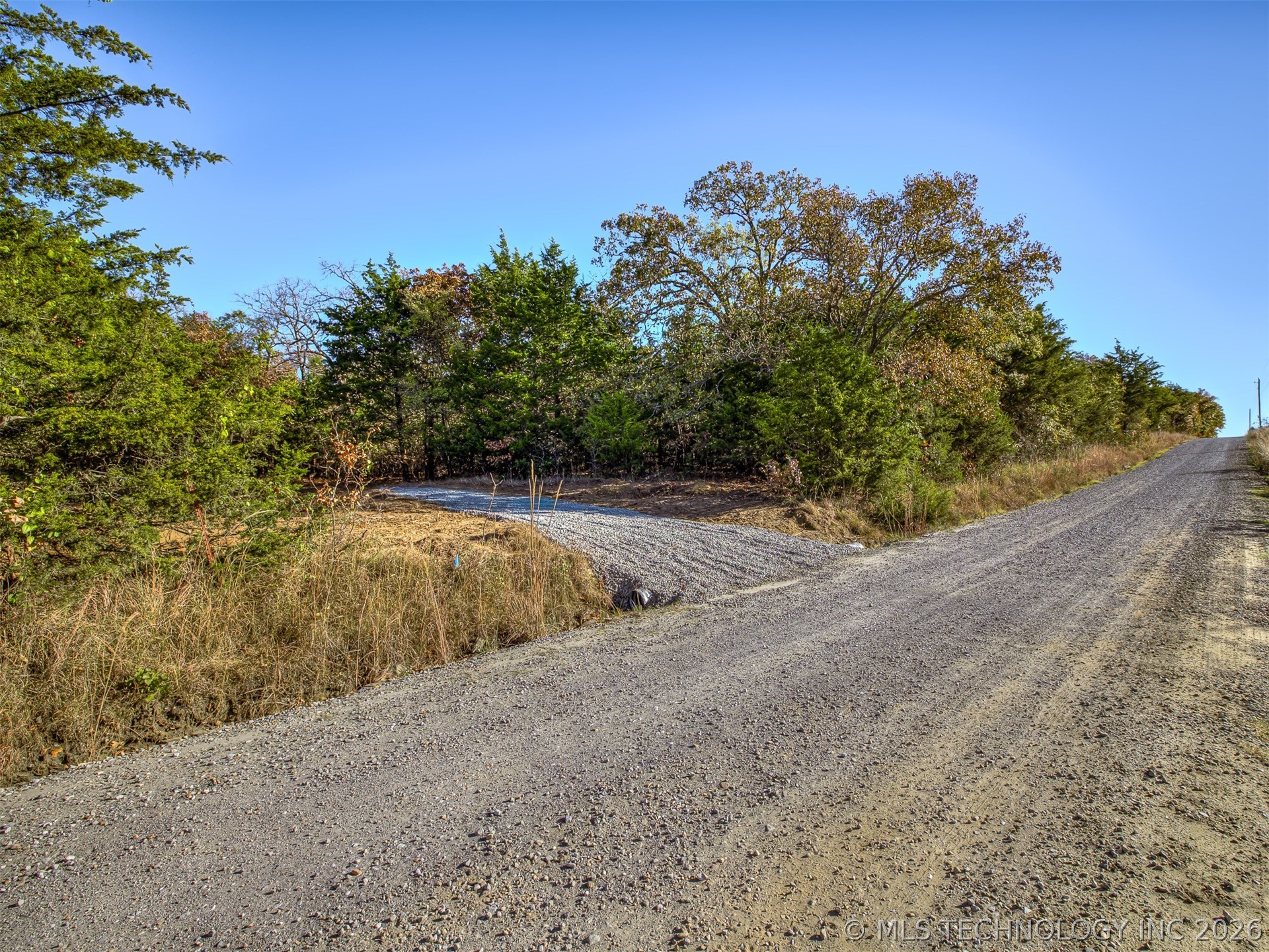 4 E 1165 Road Property Photo 6