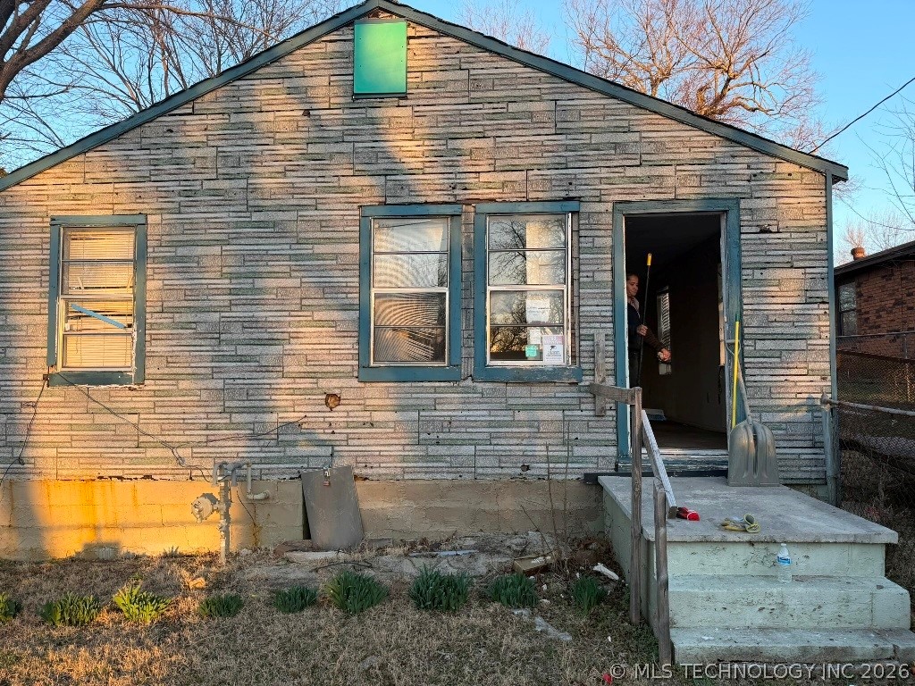 4527 S Waco Avenue Property Photo 1