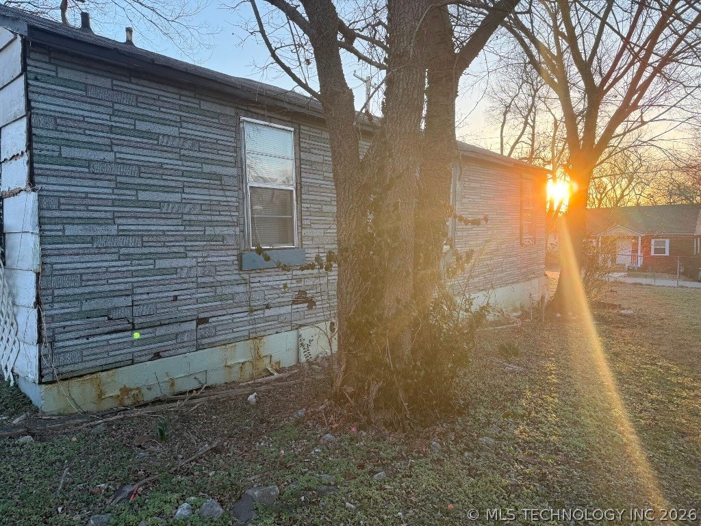 4527 S Waco Avenue Property Photo 2