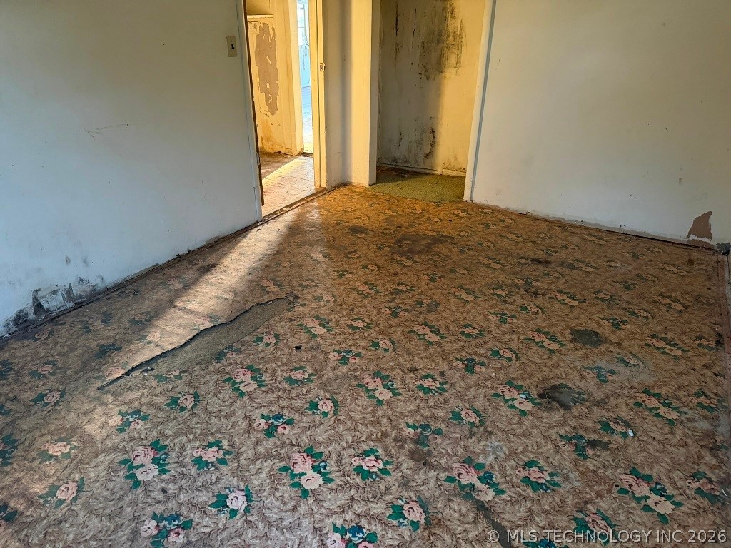 4527 S Waco Avenue Property Photo 9