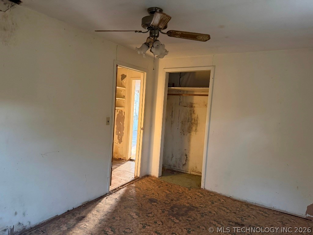 4527 S Waco Avenue Property Photo 10
