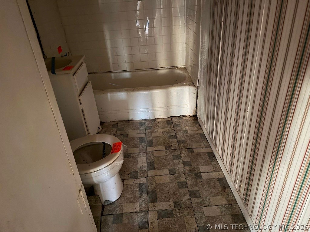 4527 S Waco Avenue Property Photo 12