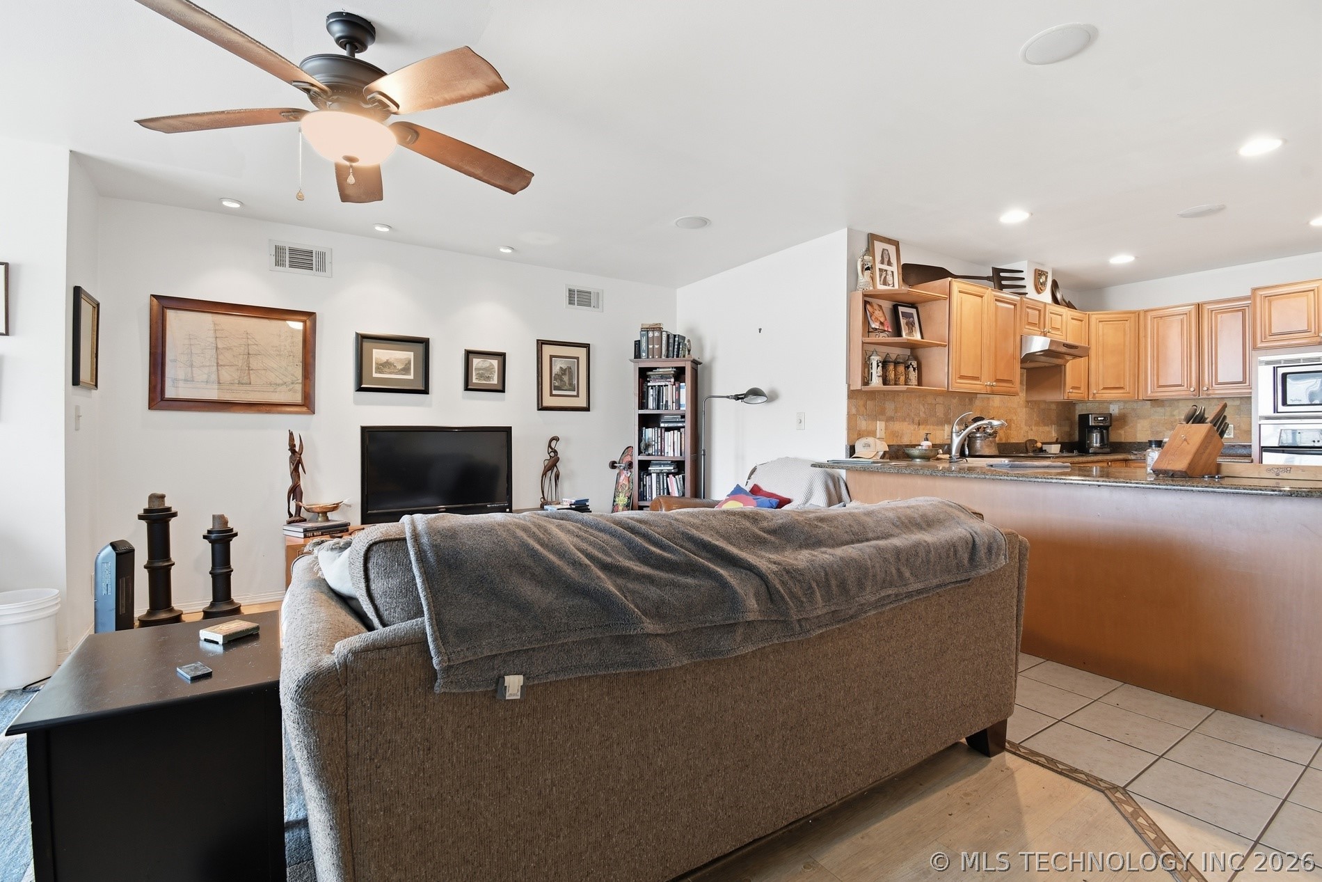5118 N 427 Road Property Photo 11