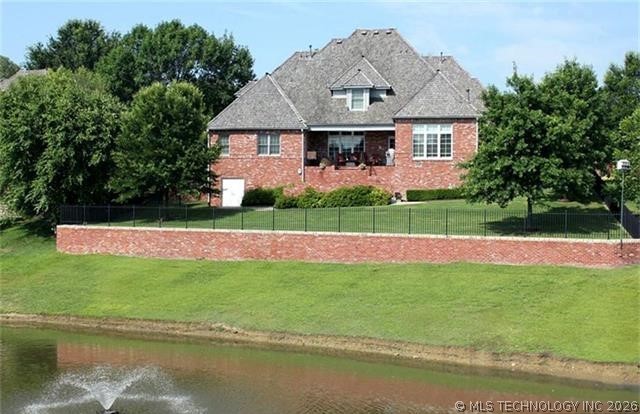 6109 S Marion Avenue Property Photo 3