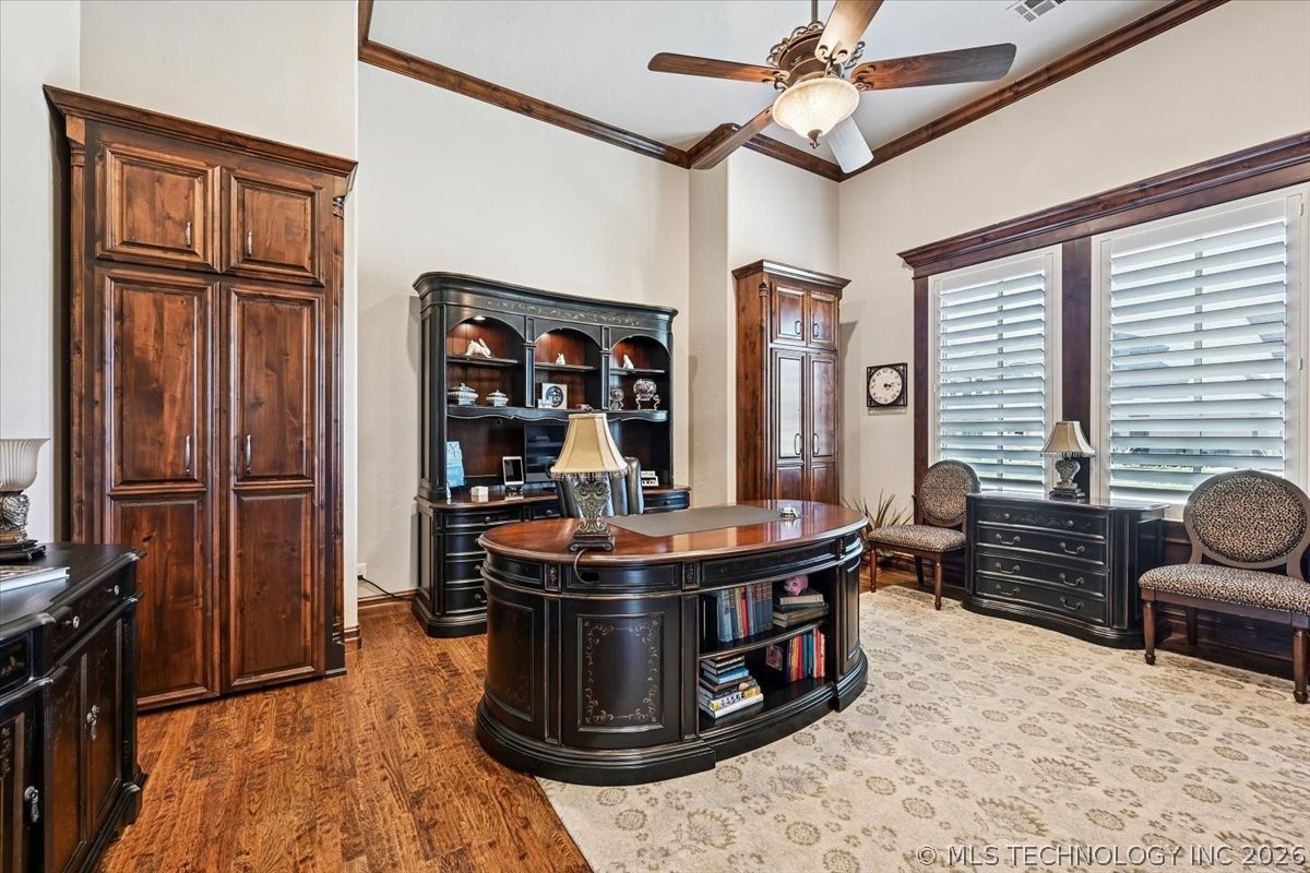 5909 W Twin Oaks Street Property Photo 10