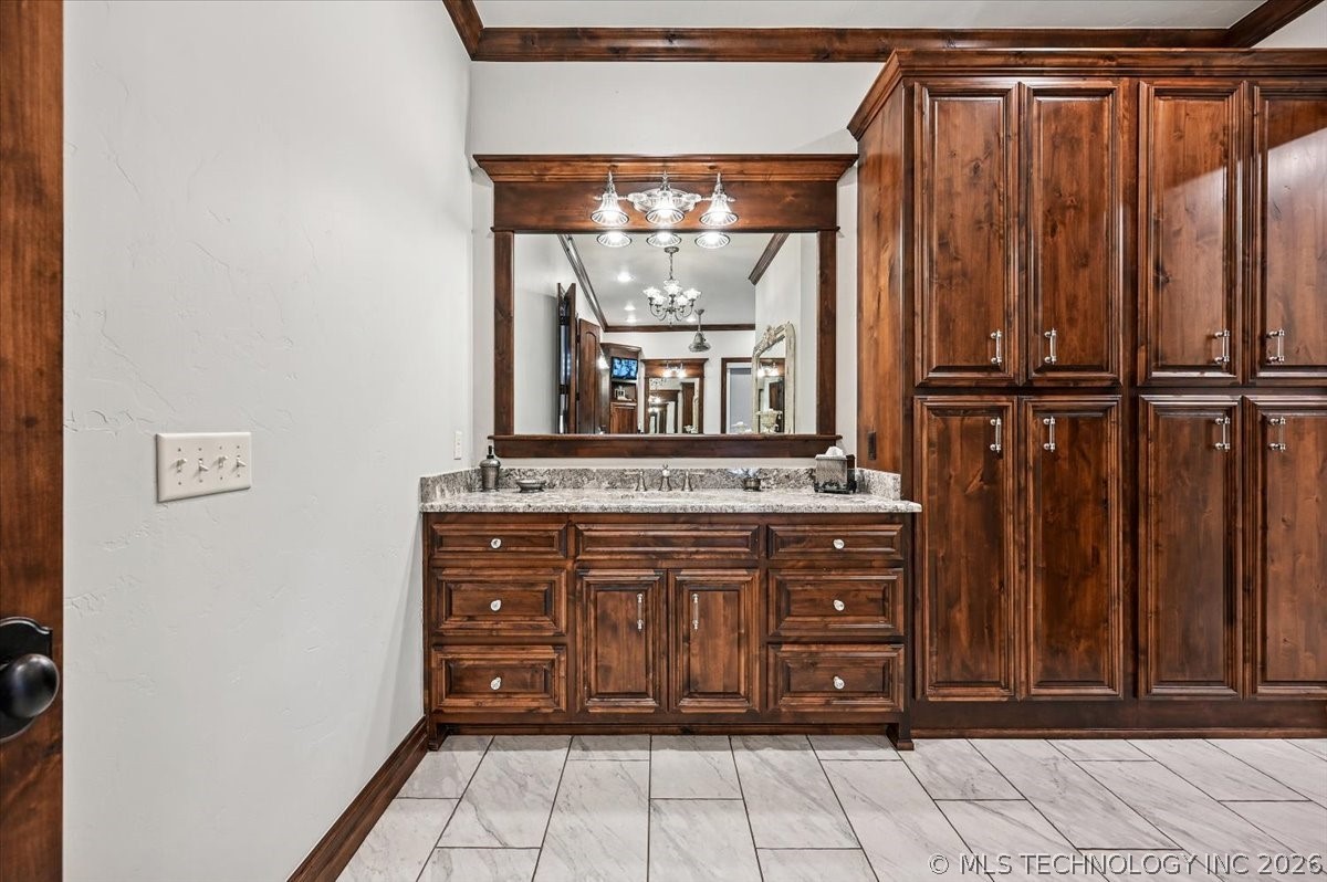 5909 W Twin Oaks Street Property Photo 34