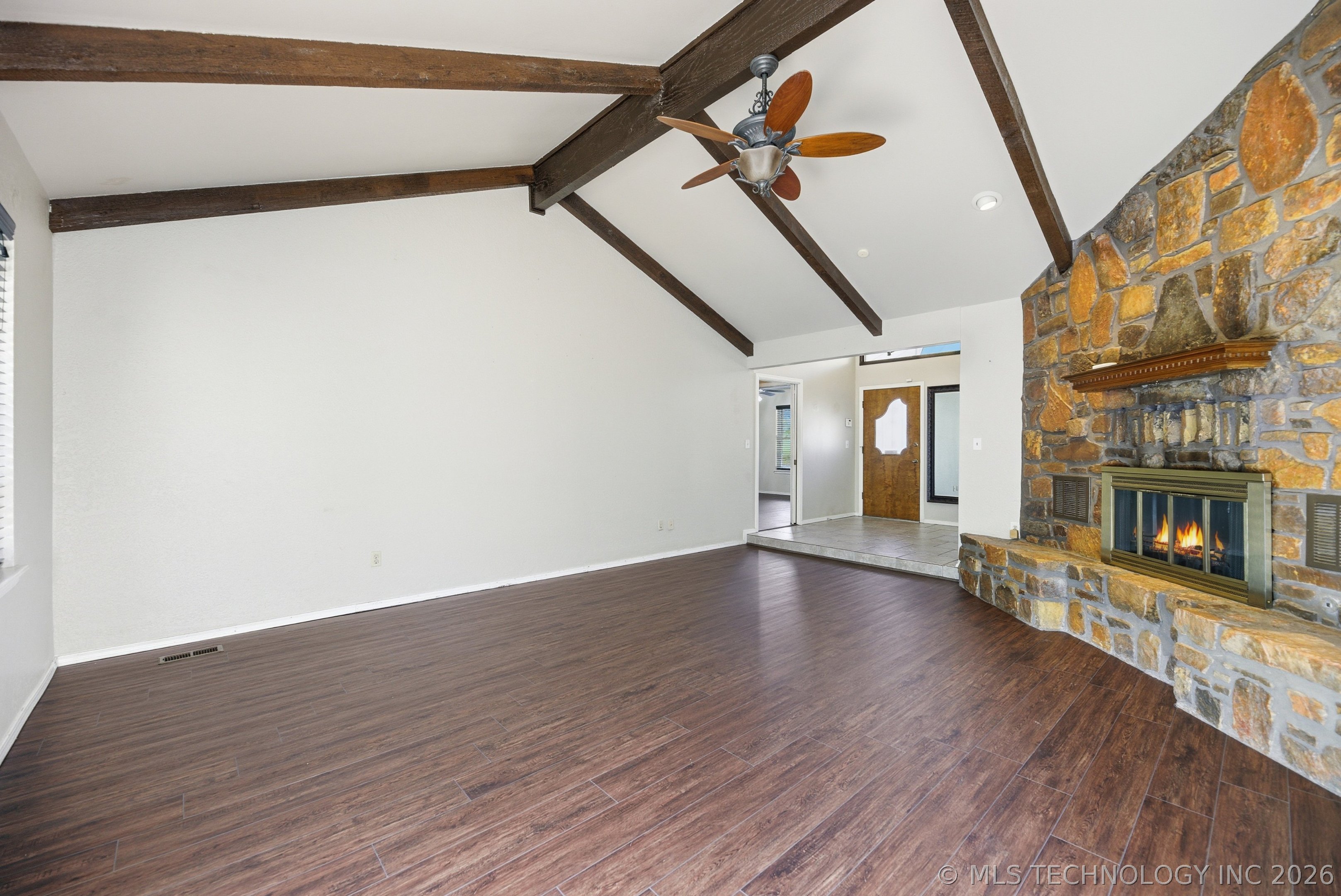605 E Van Buren Street Property Photo 7