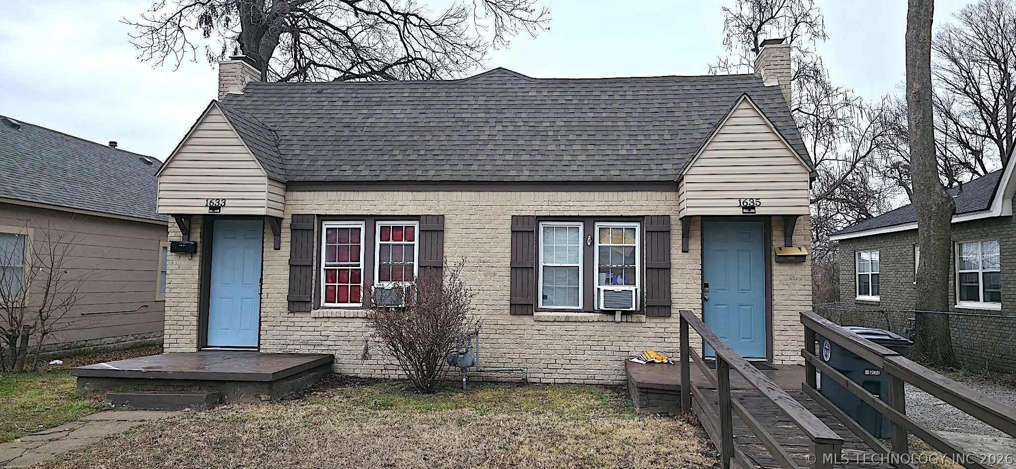1633 E 8th Street Property Photo 1
