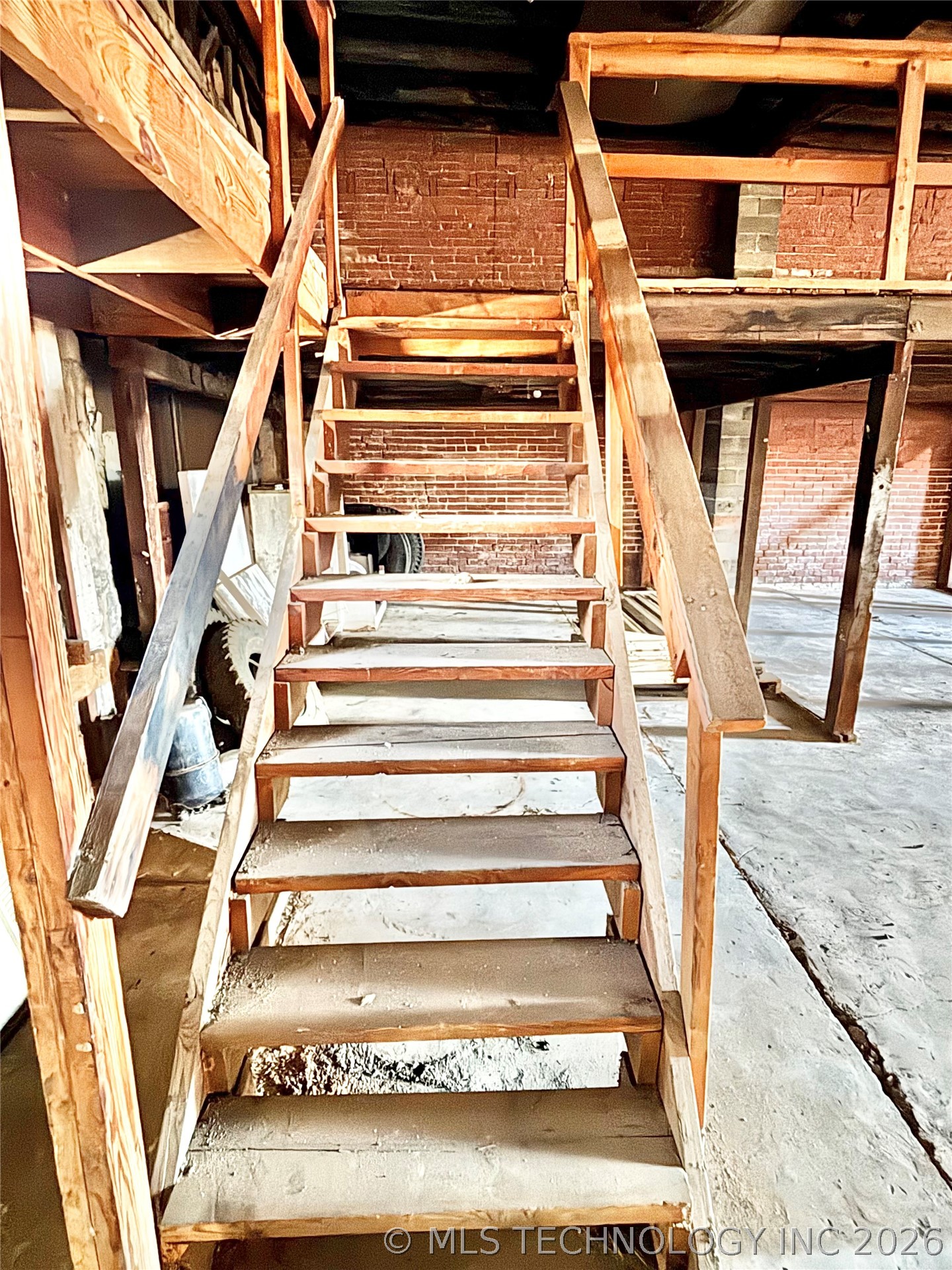 206 S Broadway Street Property Photo 8
