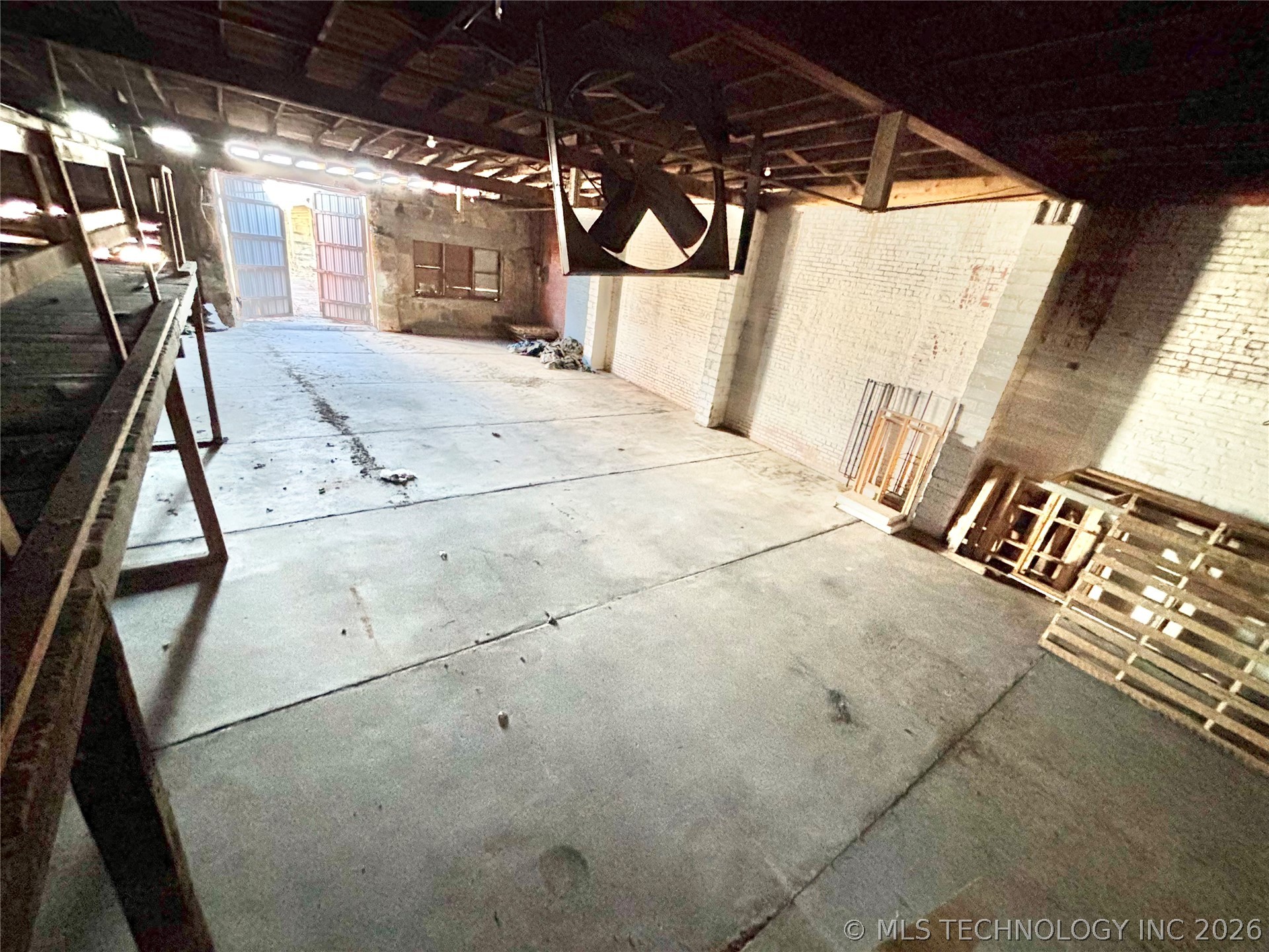 206 S Broadway Street Property Photo 10