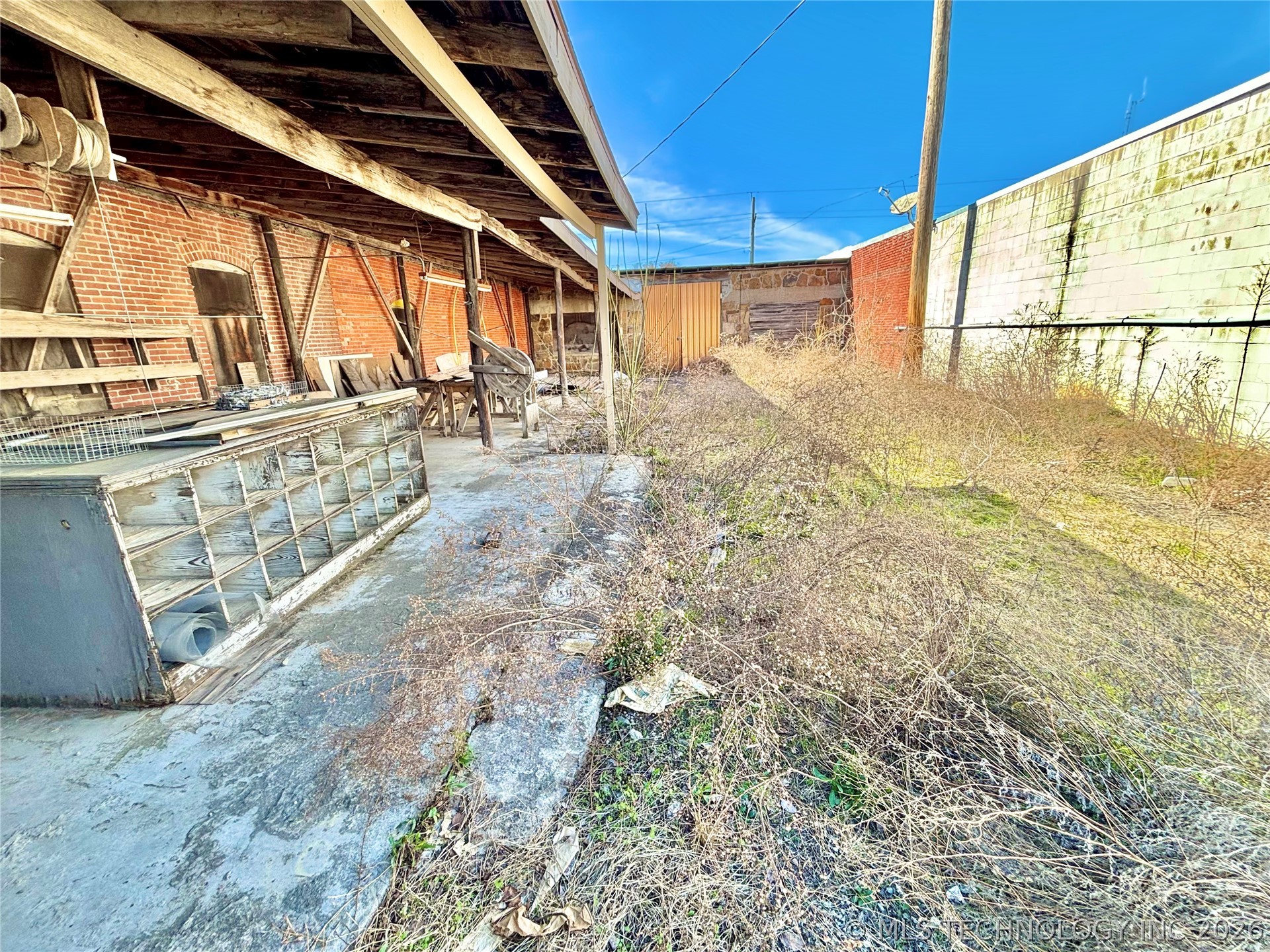 206 S Broadway Street Property Photo 14