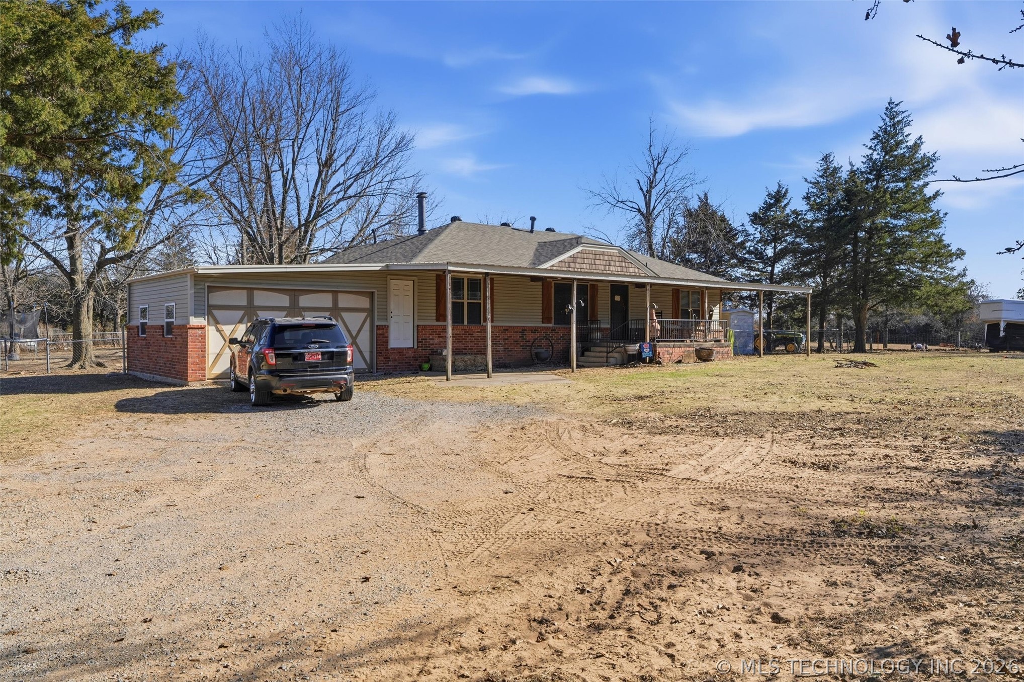 4000 S Indian Meridian Property Photo 2