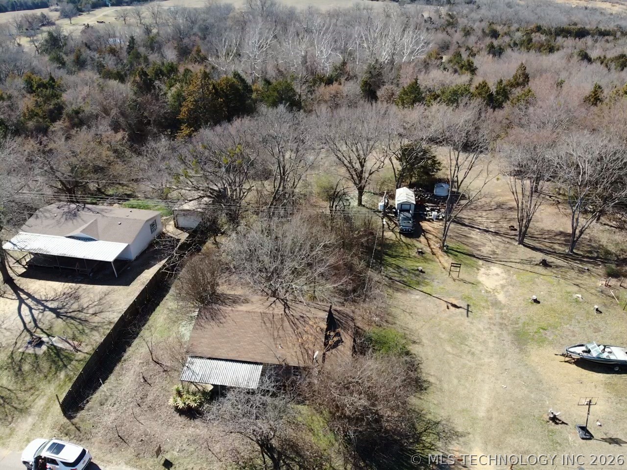 16155 Hicks Property Photo 8
