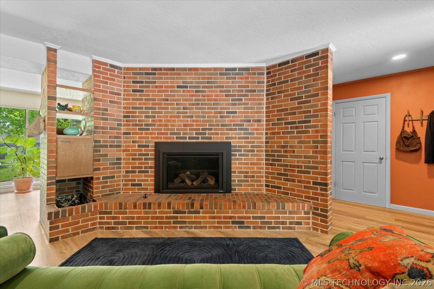 1500 Harris Property Photo 7