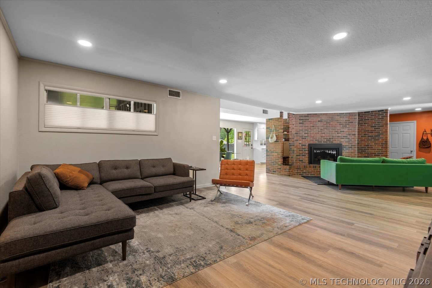 1500 Harris Property Photo 10
