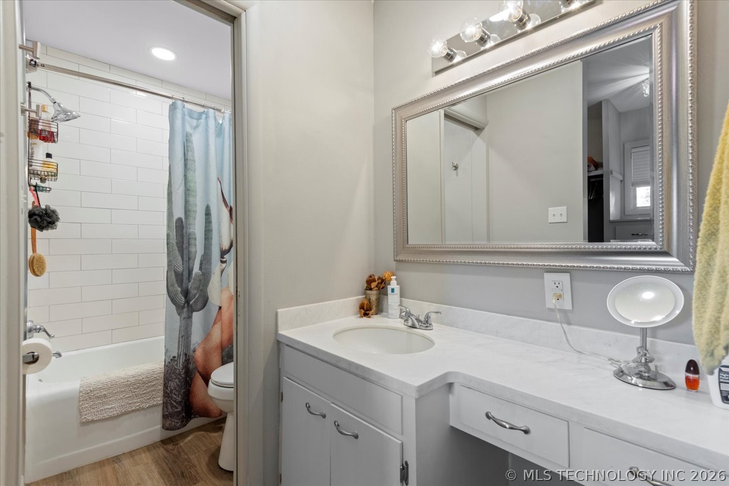 1500 Harris Property Photo 23