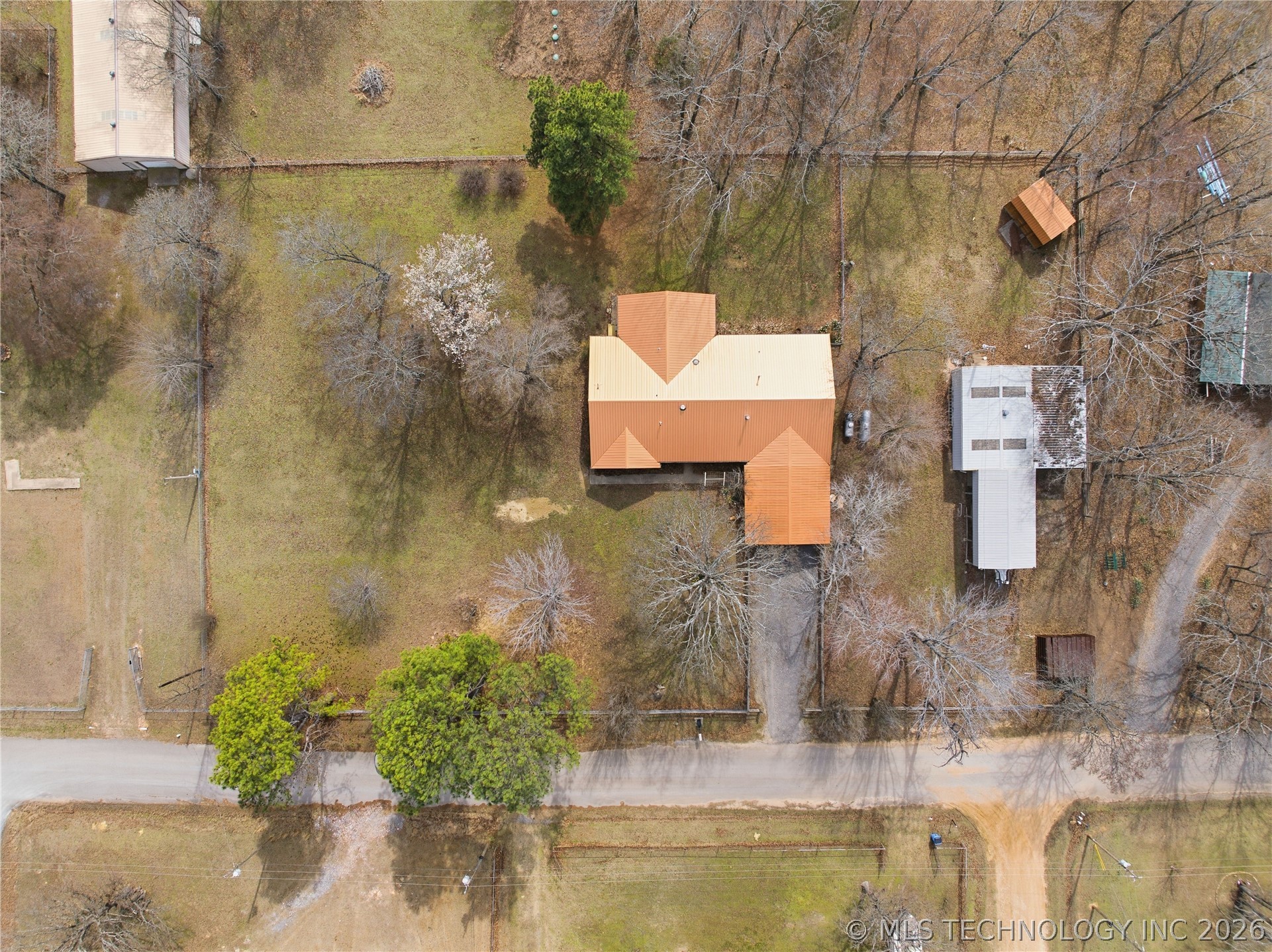 15829 W 933 Road Property Photo 24