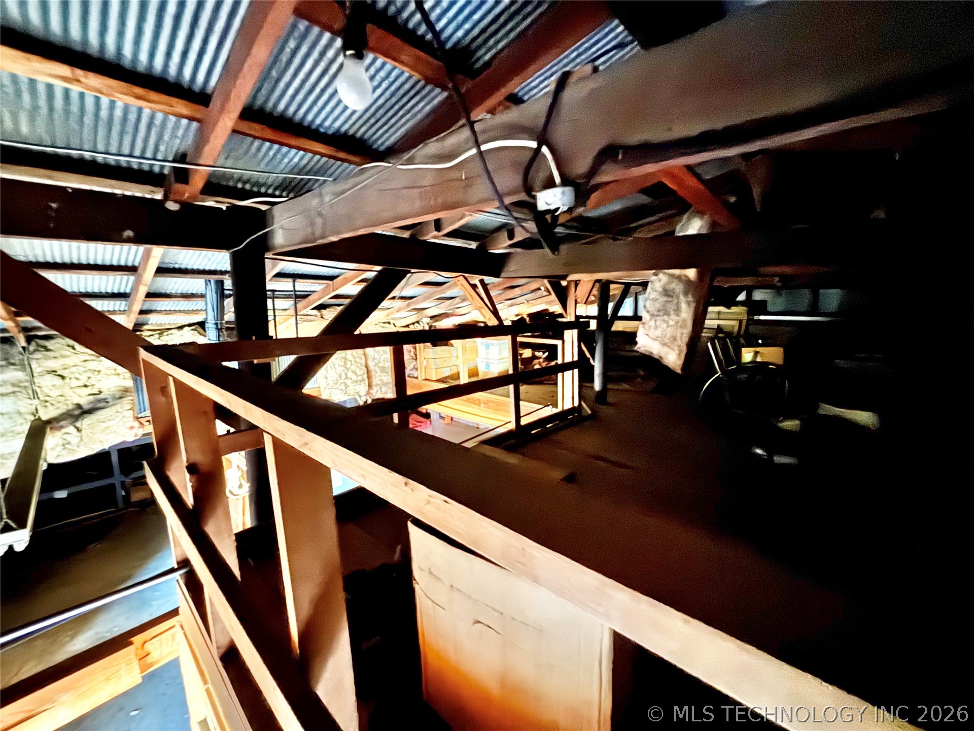 202 S Broadway Street Property Photo 14