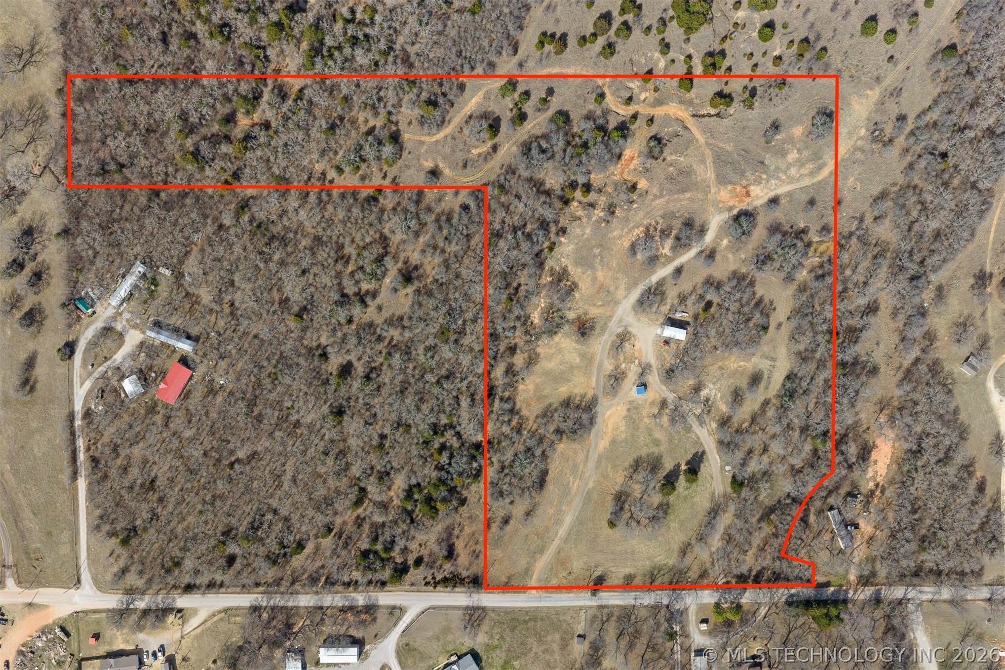 1750 Rolling Hills Road Property Photo 2