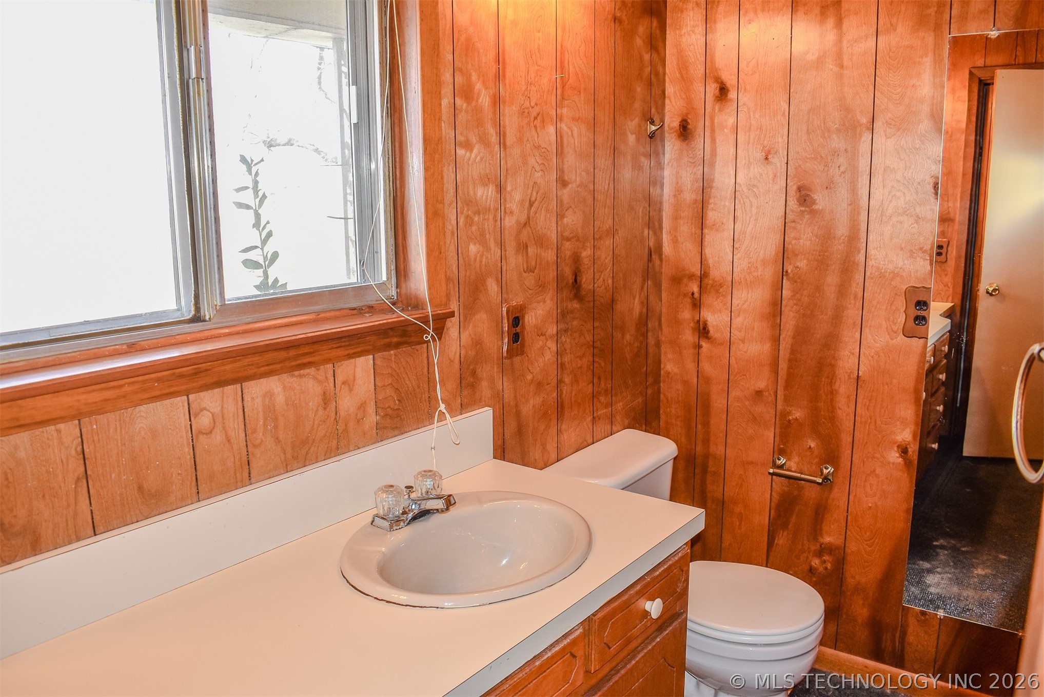 1414 E Kirk Street Property Photo 17