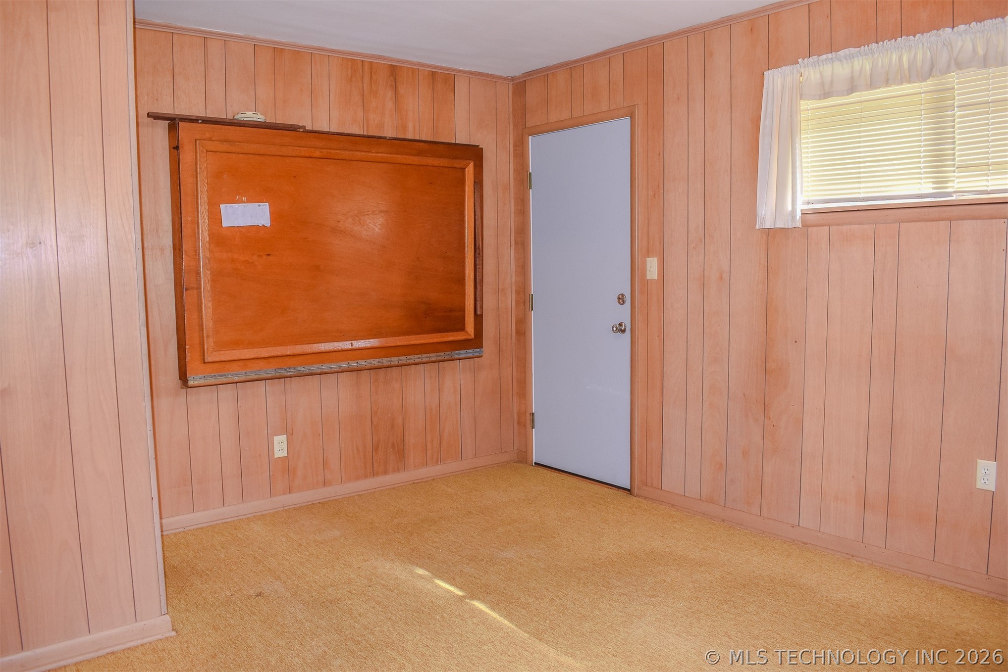 1414 E Kirk Street Property Photo 20