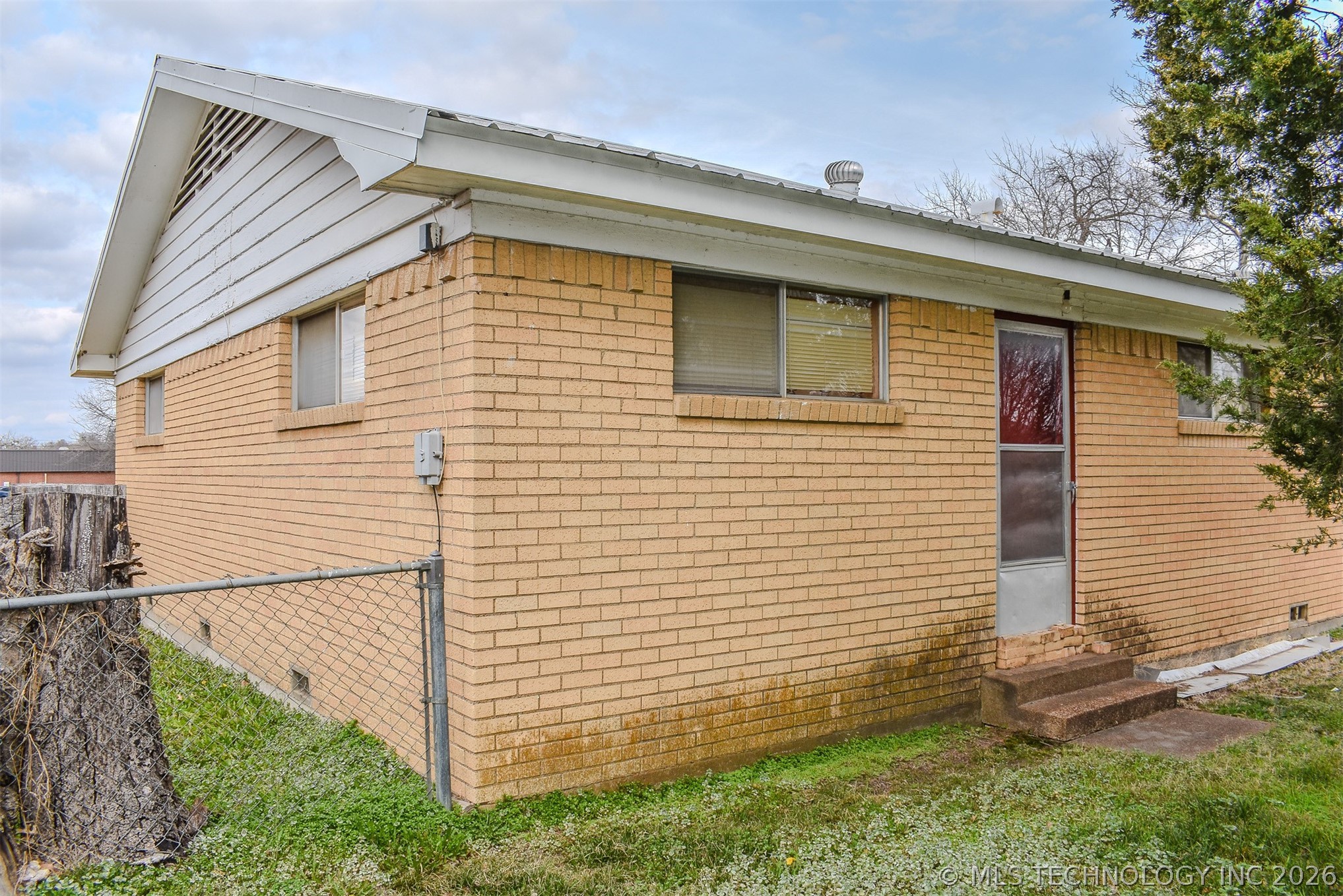 1414 E Kirk Street Property Photo 36