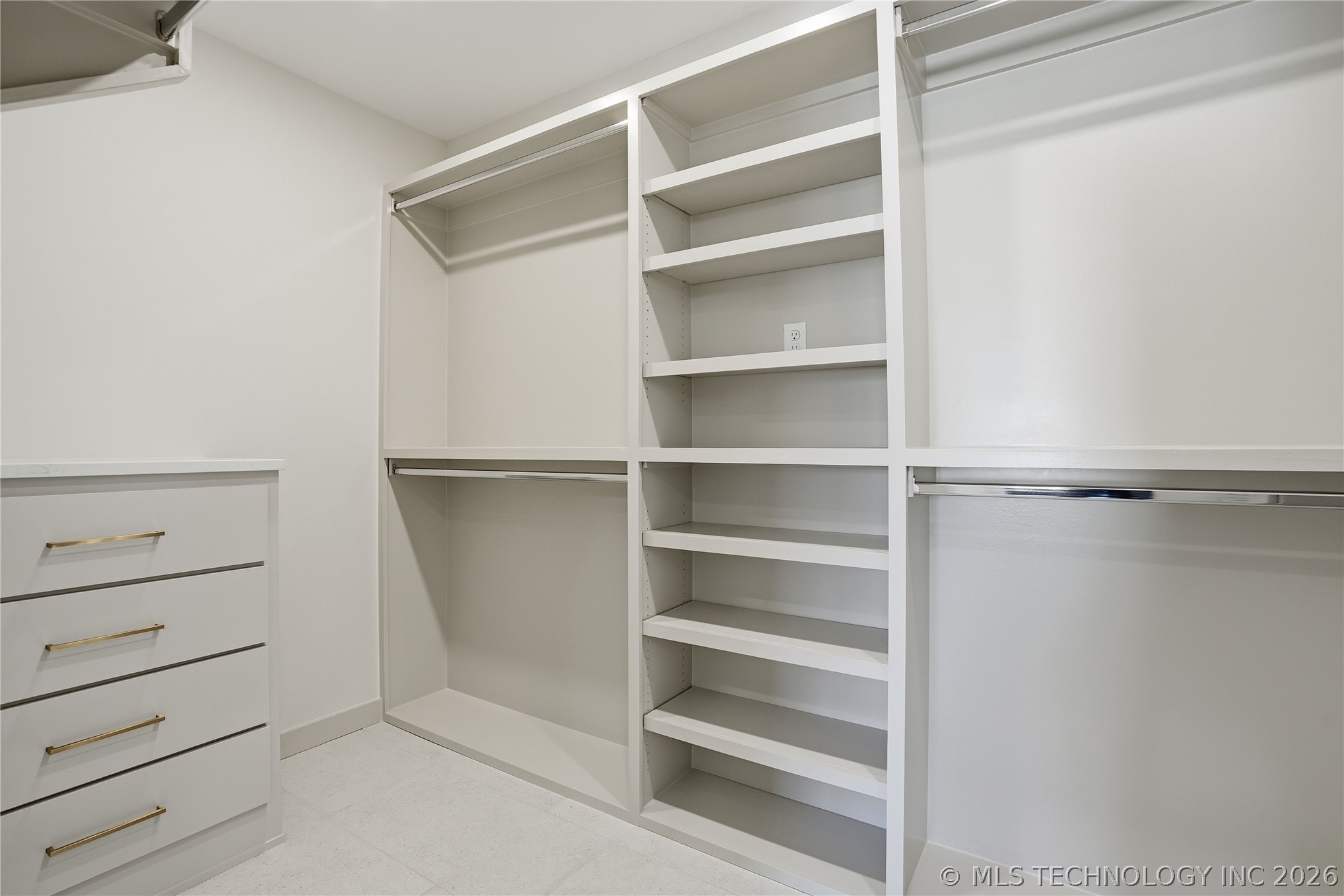 4222 E 26th Street Property Photo 22