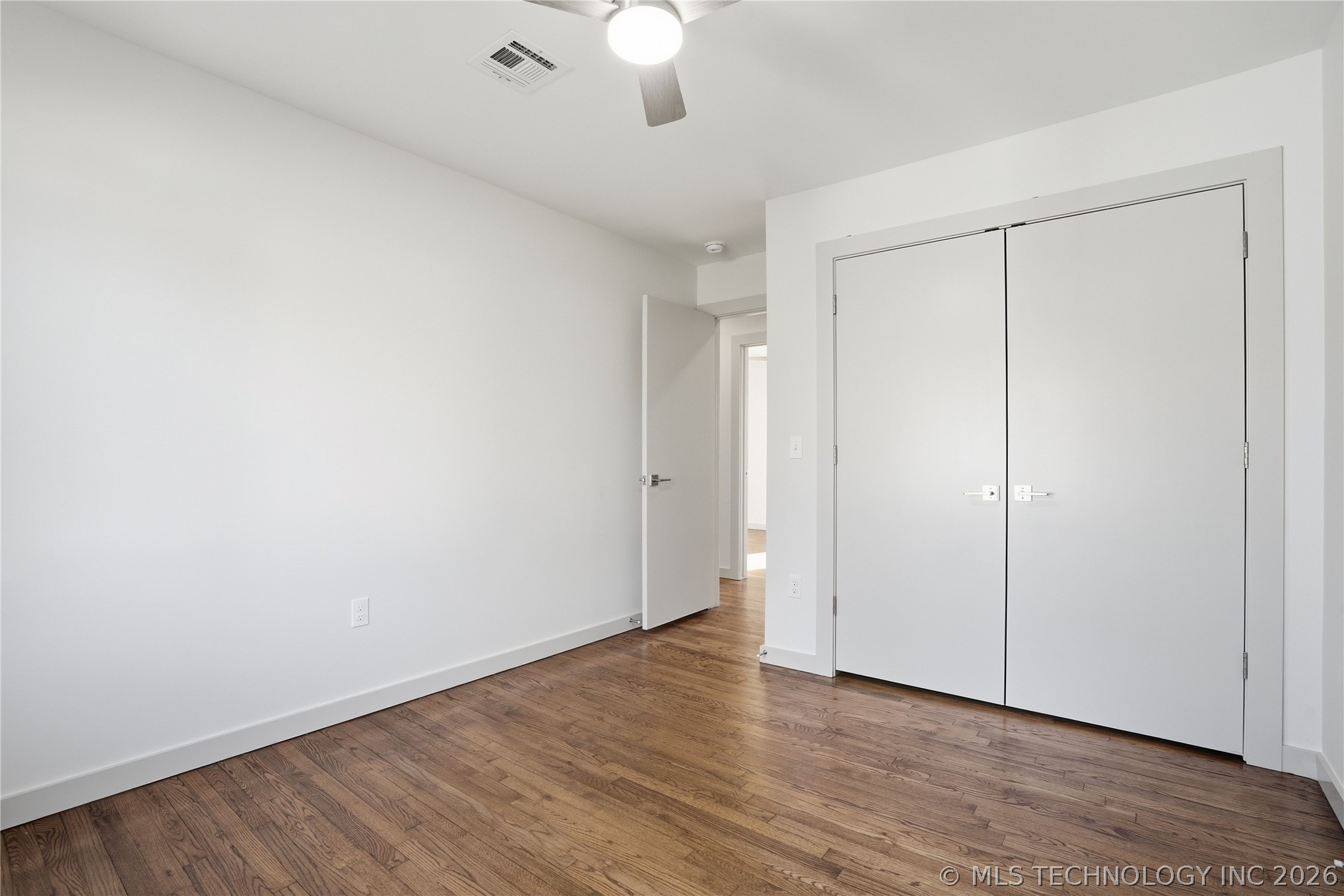 4222 E 26th Street Property Photo 25