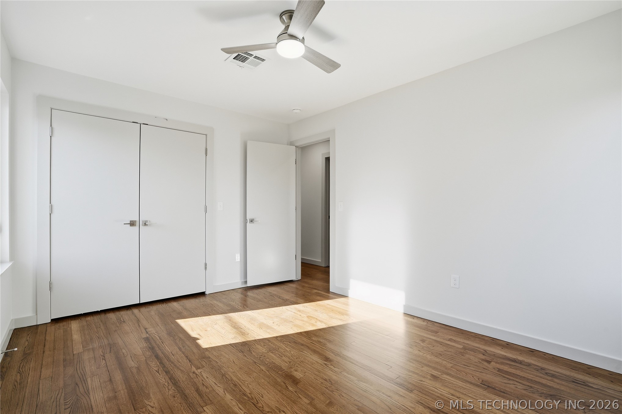 4222 E 26th Street Property Photo 27