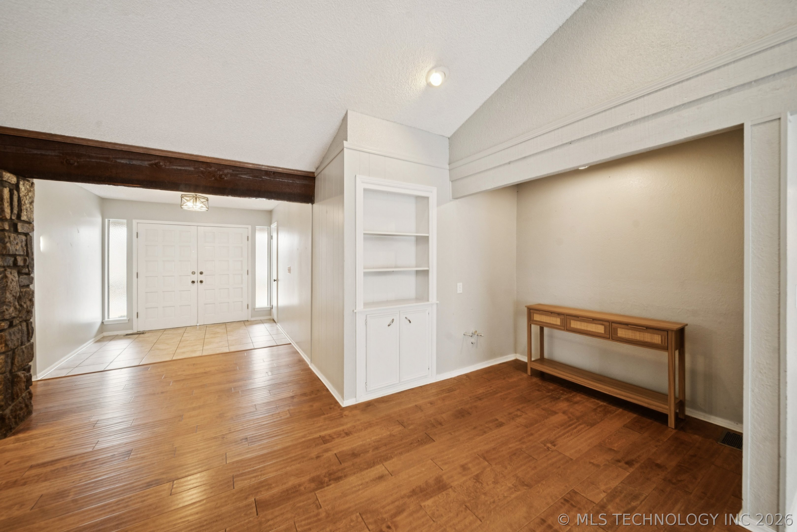 8321 S Sandusky Avenue Property Photo 8